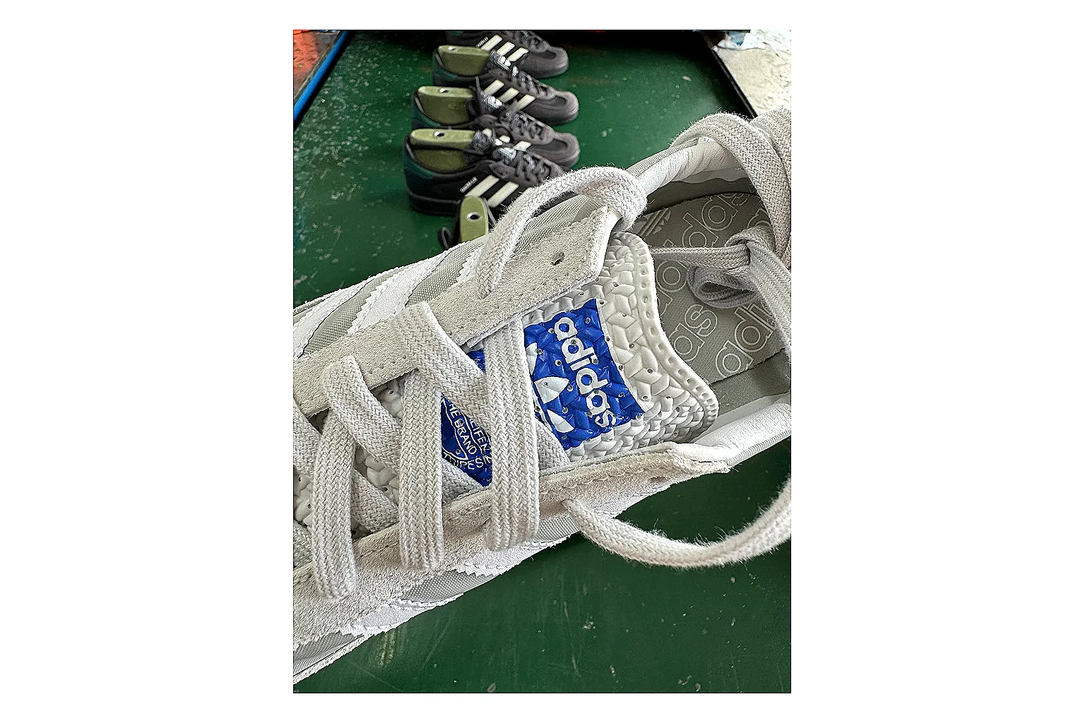 Adidas SL 72 RS White Grey Sheetbase record image with white grey sl 72 rs retro runner with mixed upper and runner shape