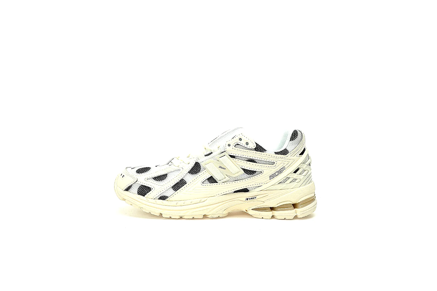 Kako Sheetbase record image for Asics Cream Black Gel Runner Sneaker