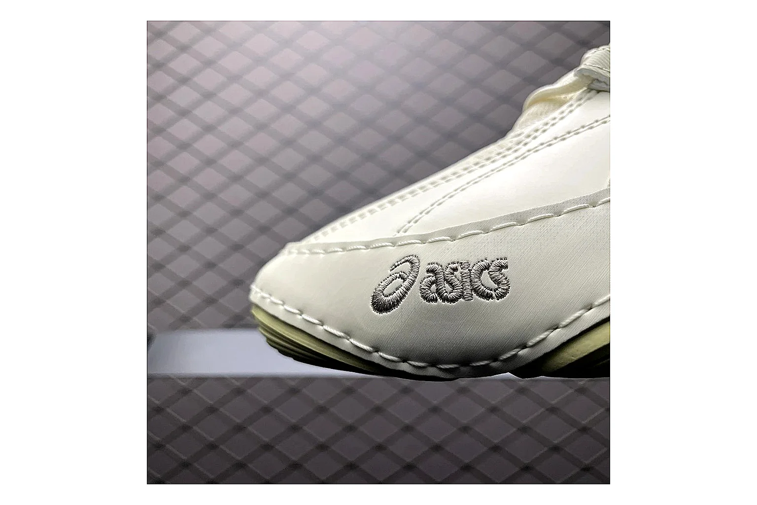 Asics Gel-Kahana Cream Silver Sheetbase record image with silver cream gel-kahana trail runner with mixed upper and trail shape thumbnail 5