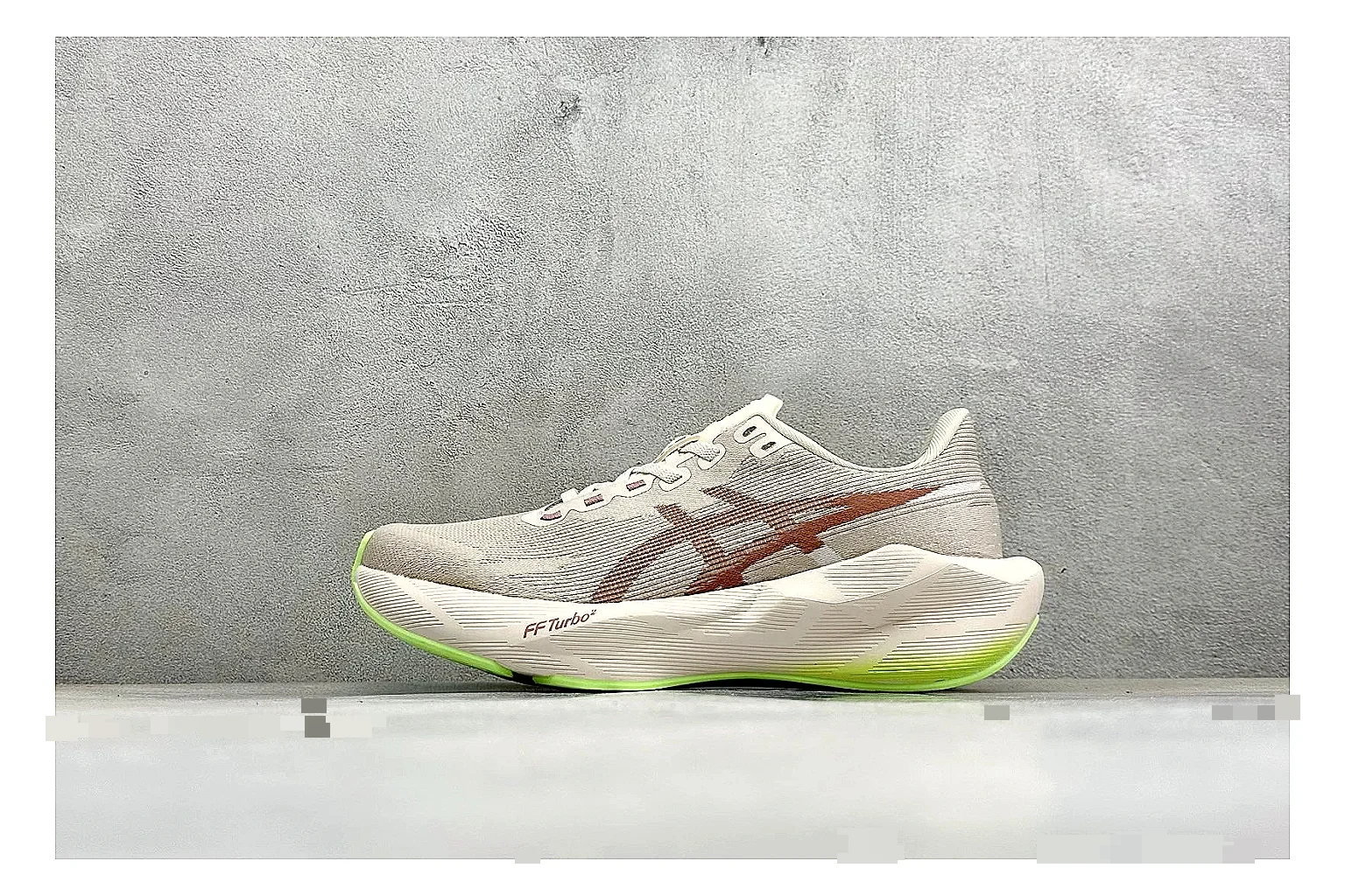 Asics Novablast 6 Cream Green spreadsheet record photo showing cream running mesh, green side accents, tall cushioned sole, and modern training silhouette