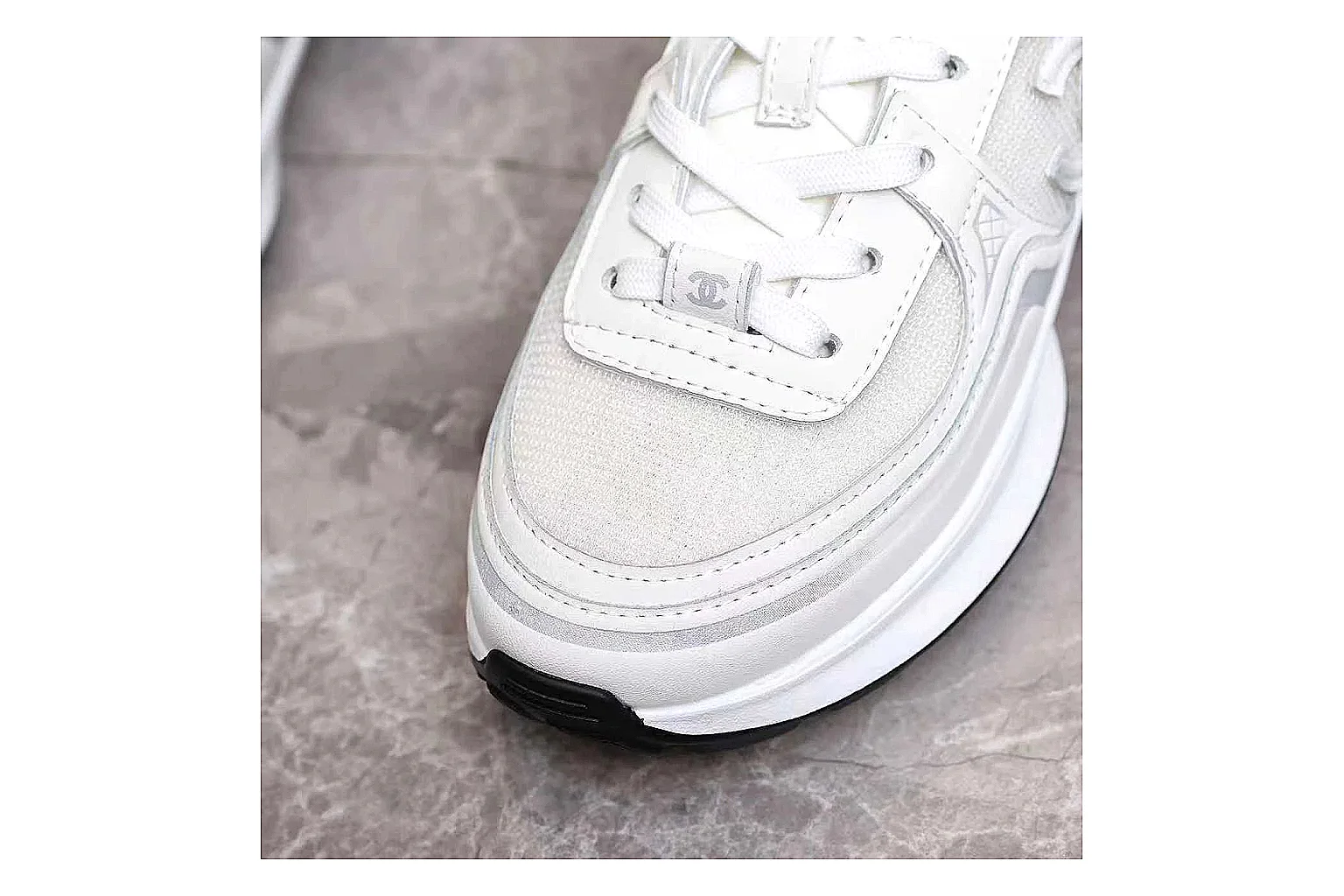 kakosheetbase.com Chanel White Platform CC Runner 1059 White runner product image thumbnail 5