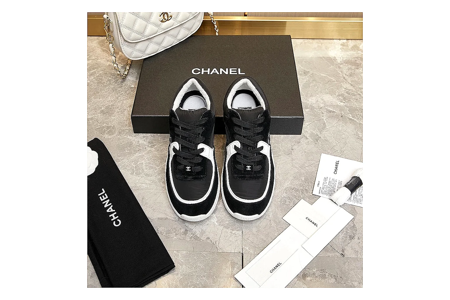 kakosheetbase.com Chanel Black White CC Runner 2802 Black White runner product image thumbnail 5
