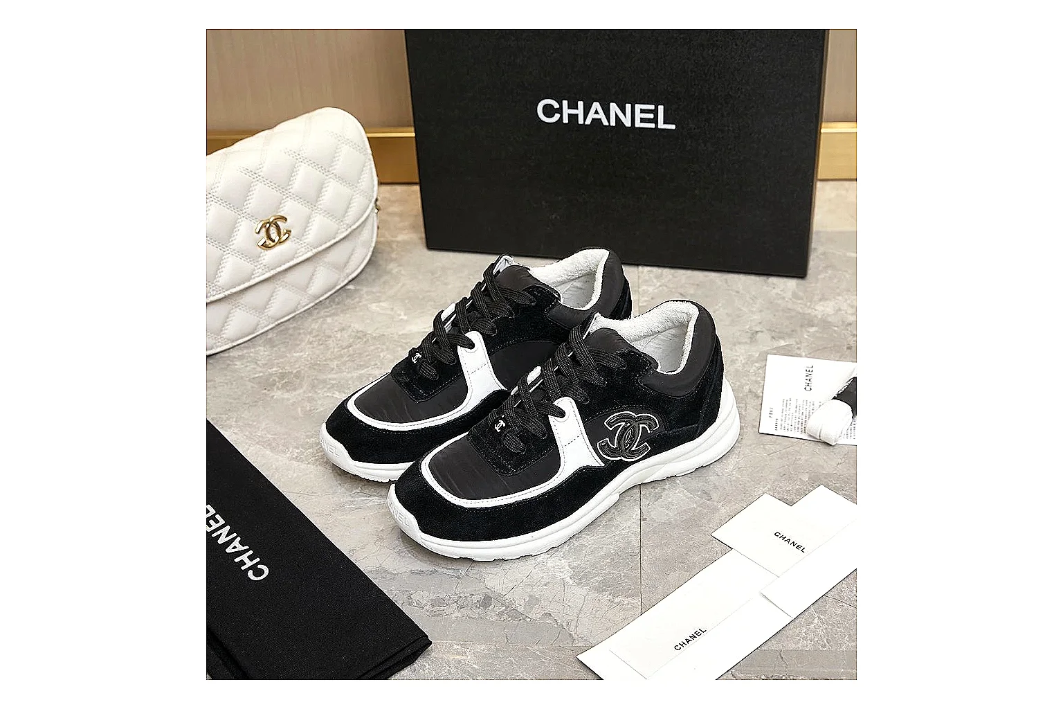 kakosheetbase.com Chanel Black White CC Runner 2802 Black White runner product image thumbnail 6