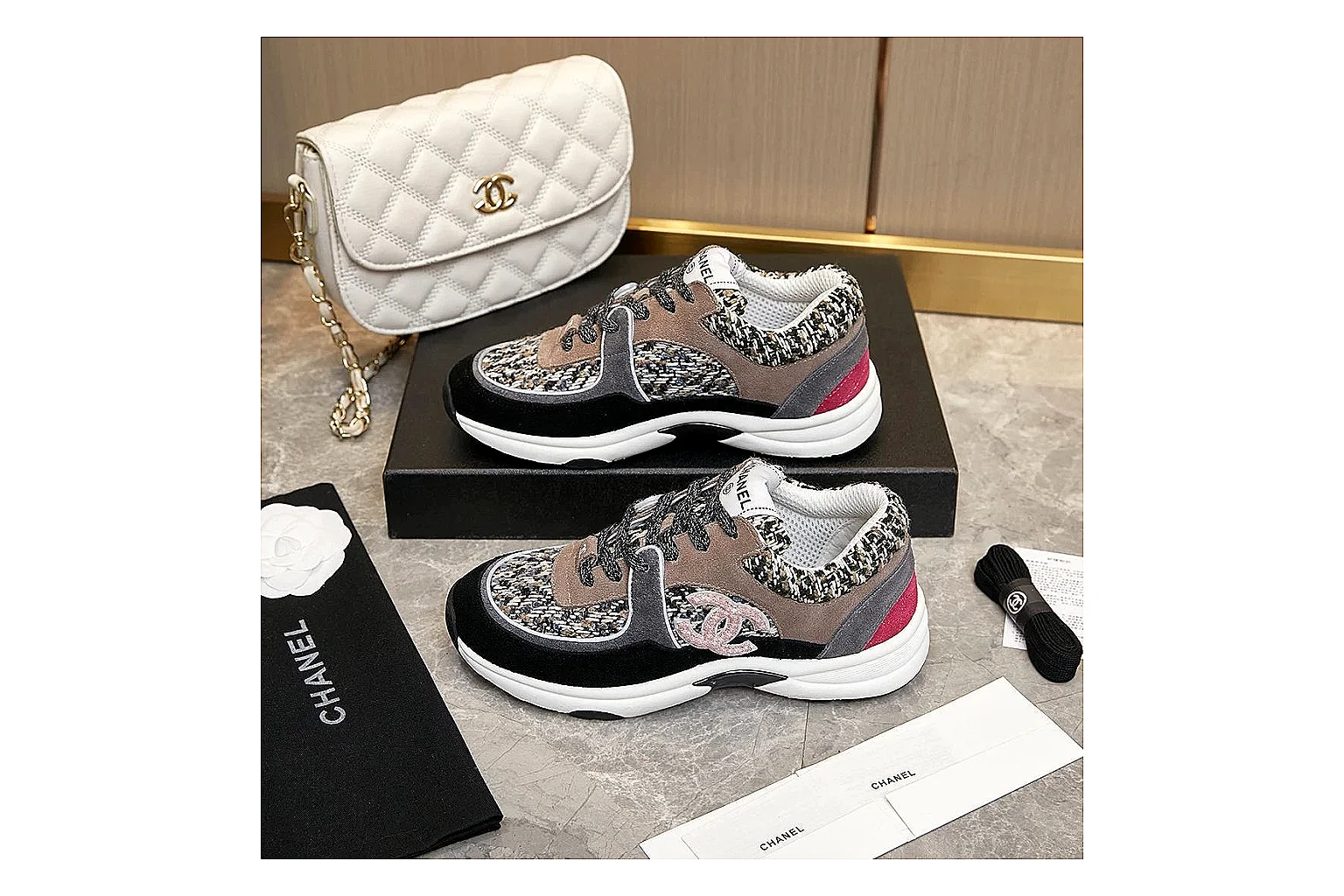 kakosheetbase.com Chanel Grey Pink CC Runner 2853 Grey Pink runner product image thumbnail 5