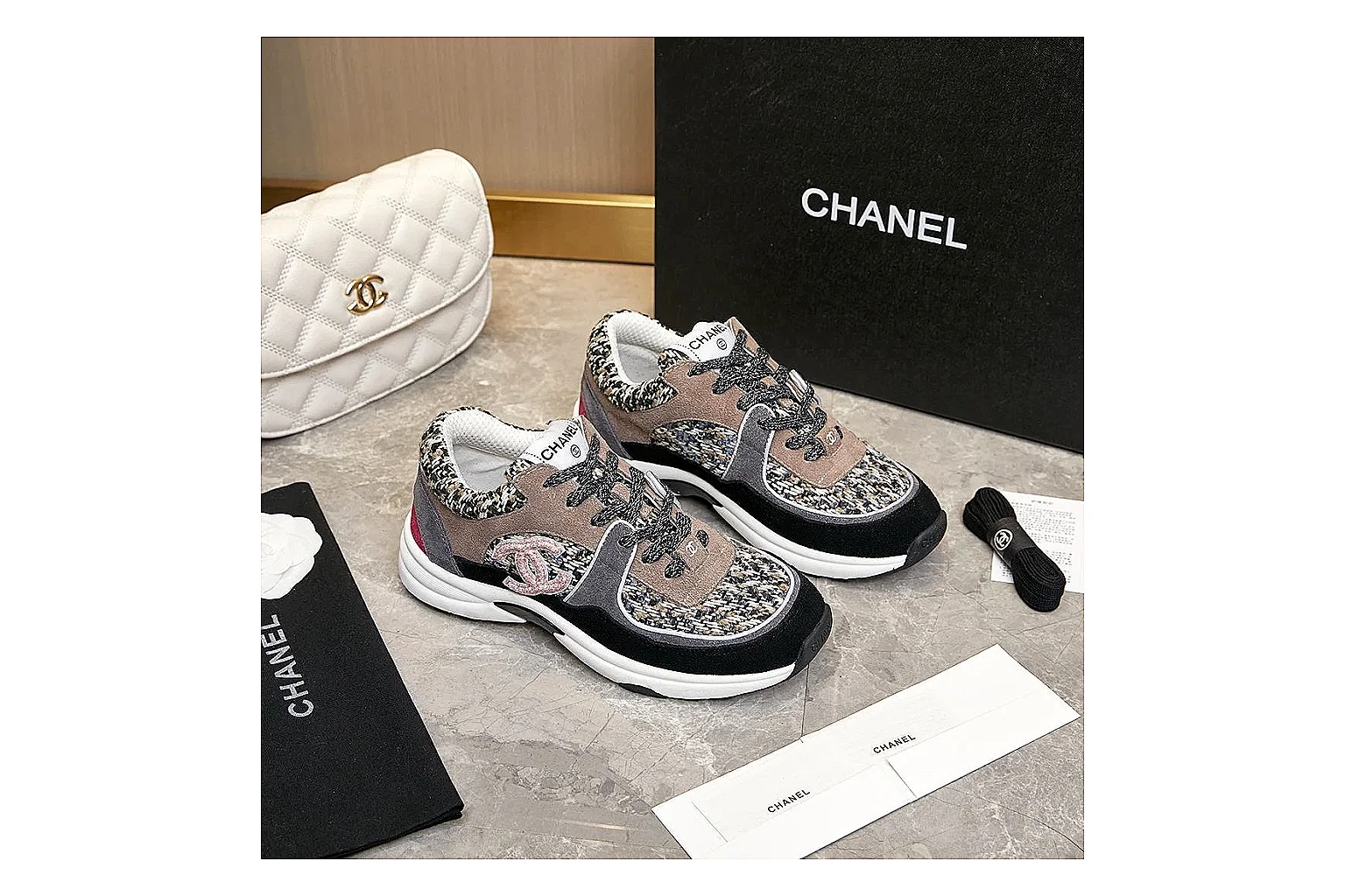 kakosheetbase.com Chanel Grey Pink CC Runner 2853 Grey Pink runner product image thumbnail 6