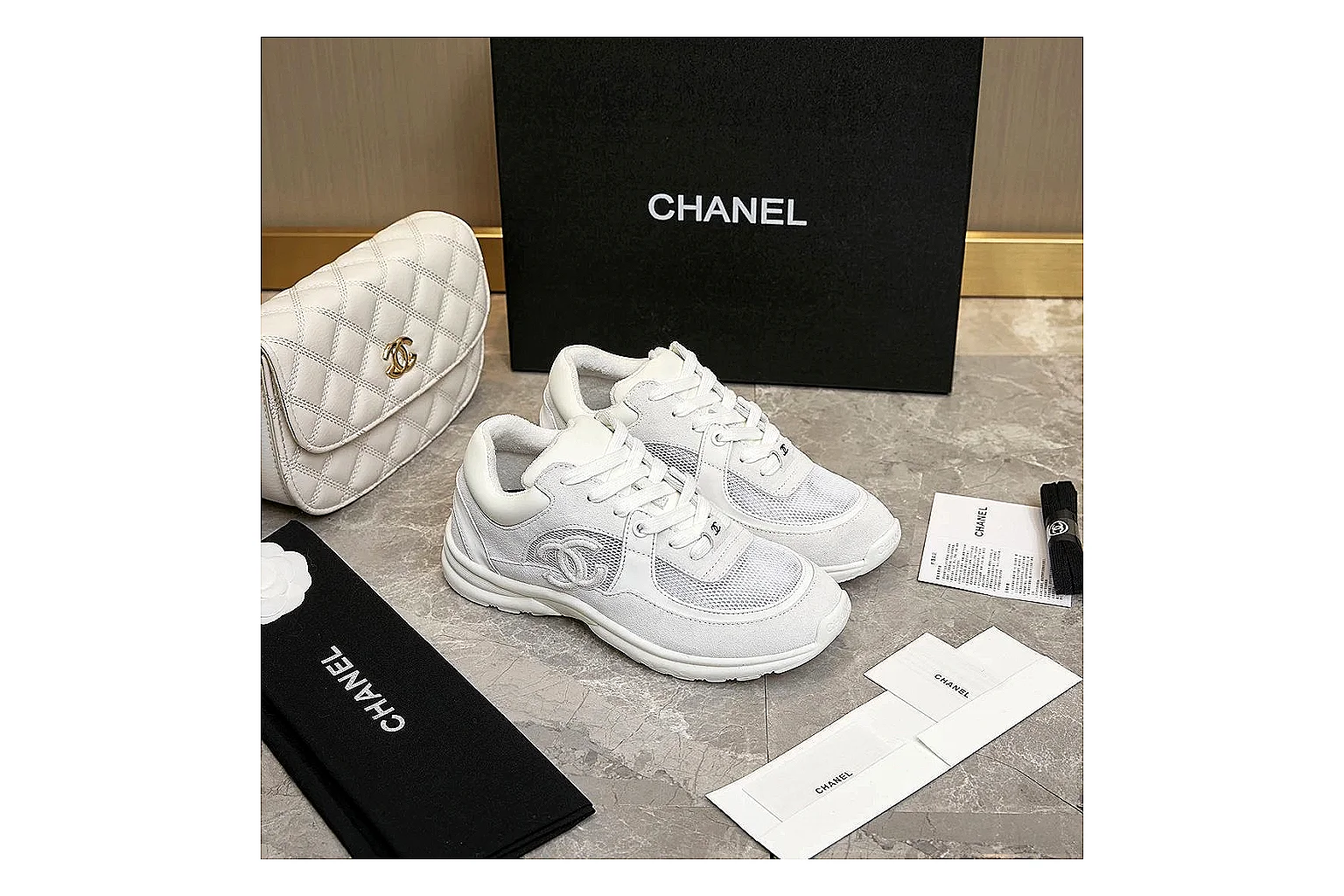 kakosheetbase.com Chanel White CC Runner 2774 White runner product image thumbnail 2