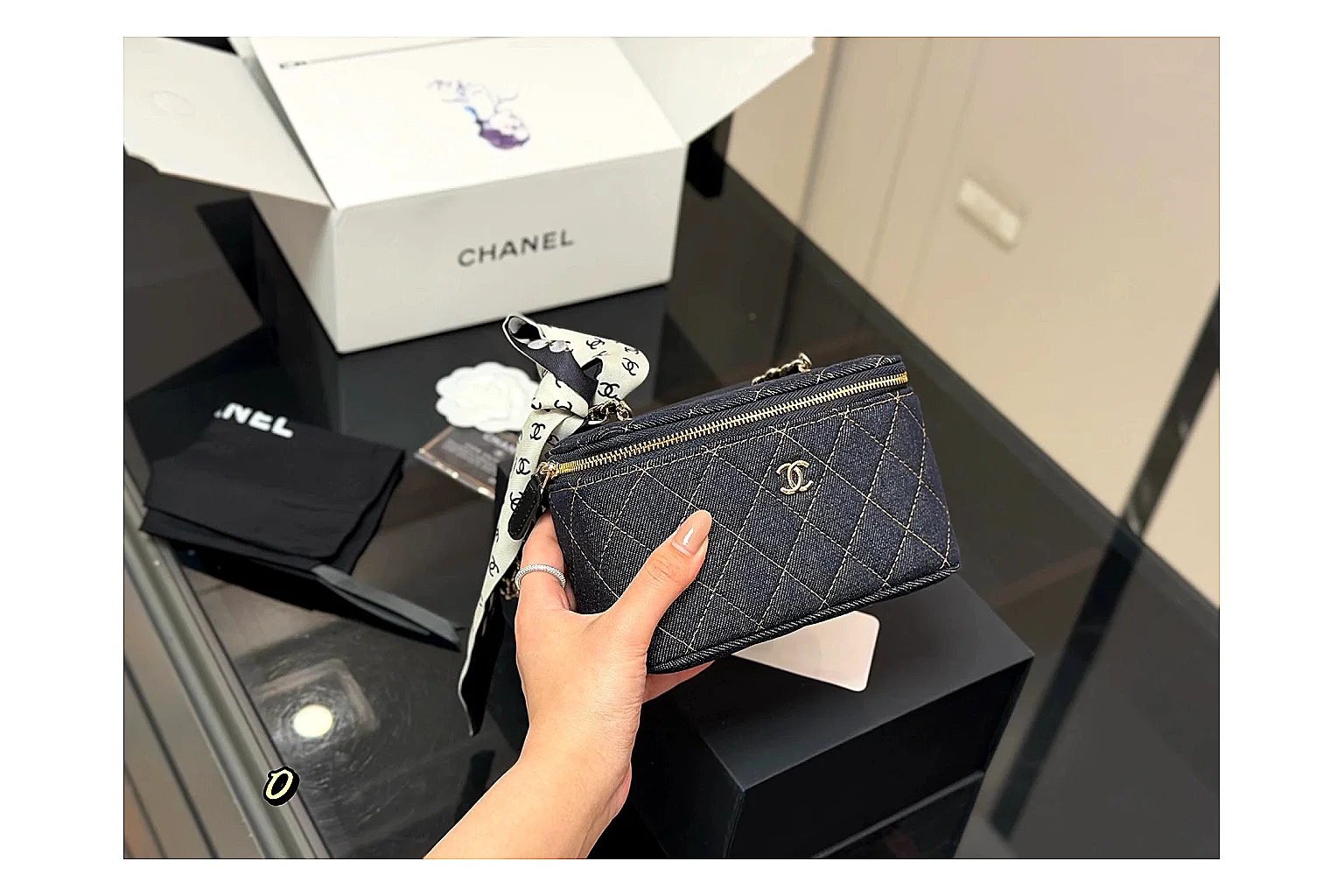 Chanel Quilted Denim Vanity Bag spreadsheet record image SKU 1194080912 thumbnail 2
