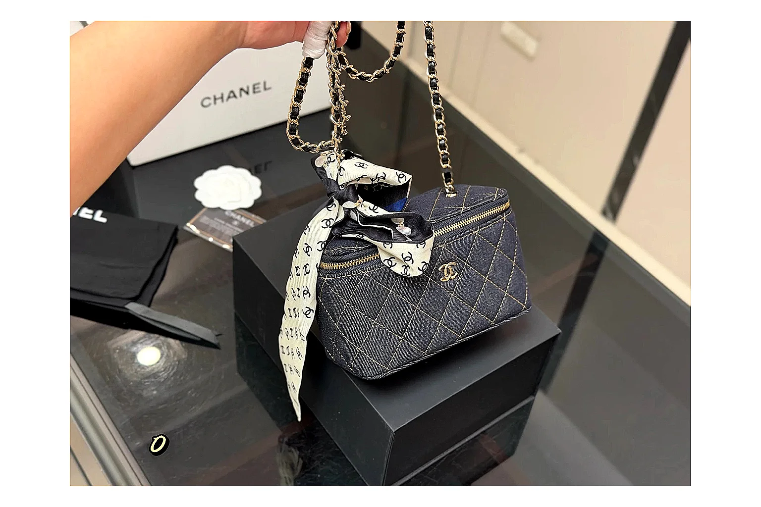 Chanel Quilted Denim Vanity Bag spreadsheet record image SKU 1194080912 thumbnail 5