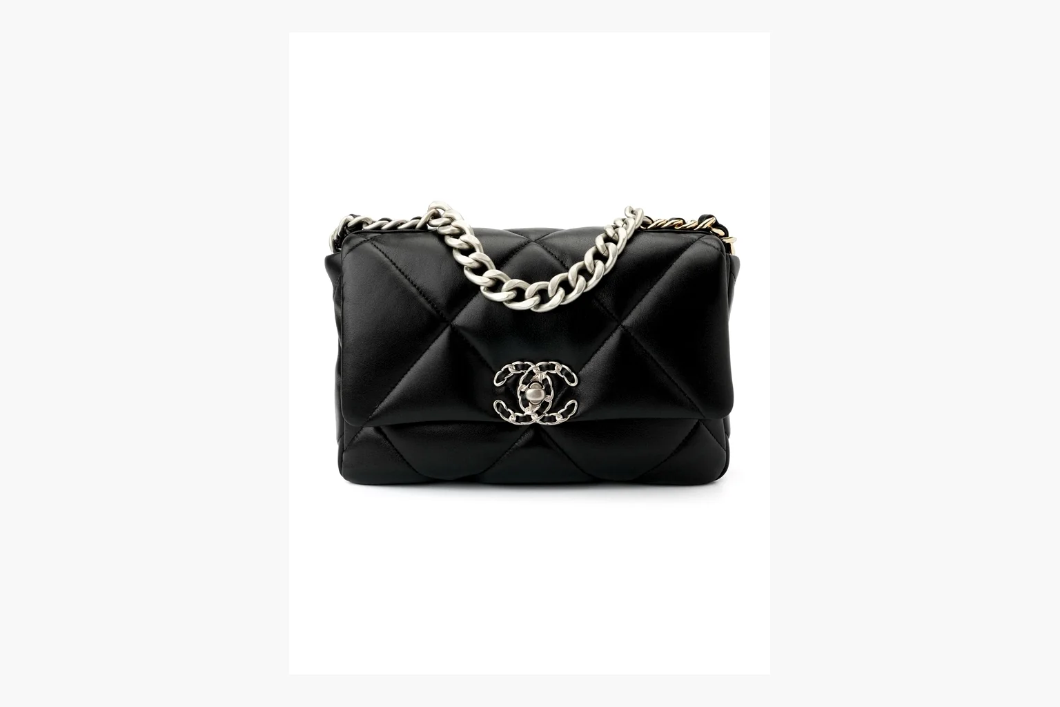 Chanel Quilted Chain Flap Bag Black spreadsheet record photo showing black quilted leather flap body, gold chain strap, CC turnlock, and classic shoulder-bag structure thumbnail 3