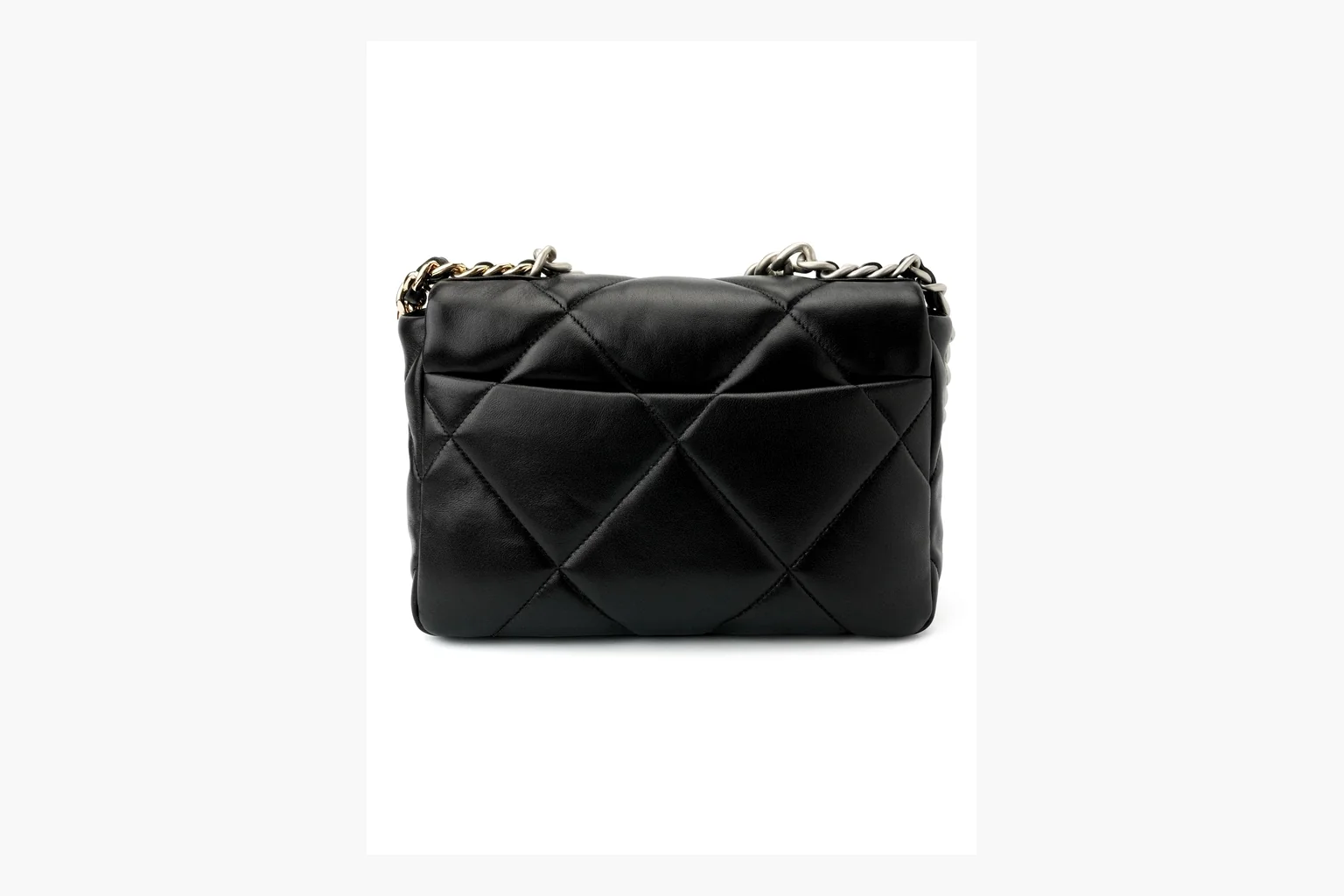 Chanel Quilted Chain Flap Bag Black spreadsheet record photo showing black quilted leather flap body, gold chain strap, CC turnlock, and classic shoulder-bag structure thumbnail 5