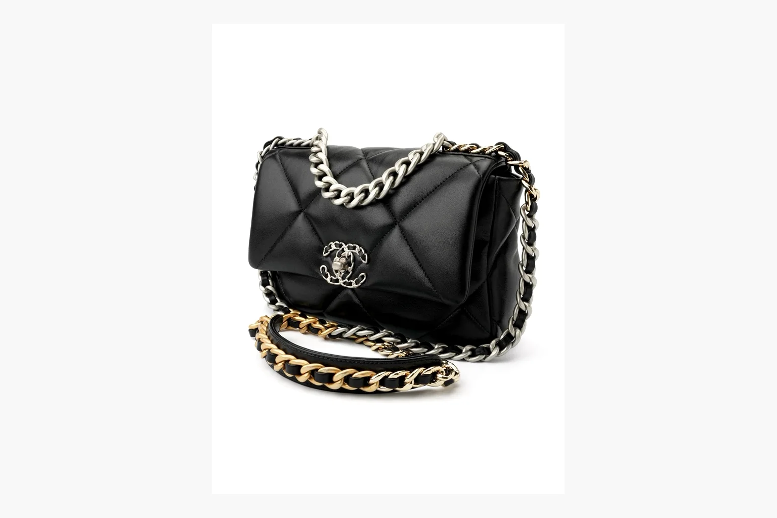 Chanel Quilted Chain Flap Bag Black spreadsheet record photo showing black quilted leather flap body, gold chain strap, CC turnlock, and classic shoulder-bag structure thumbnail 6