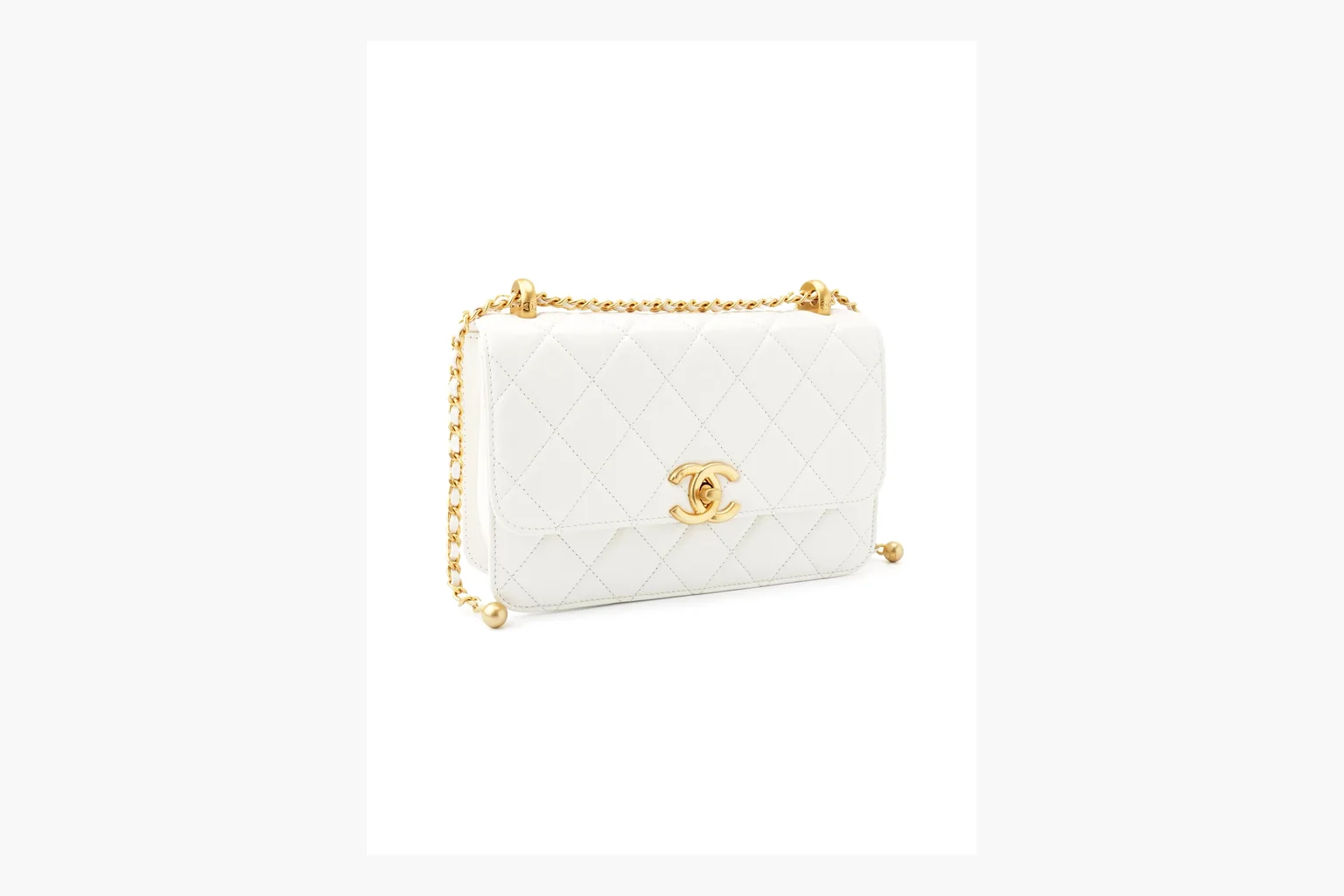Chanel White Chain Flap Bag spreadsheet record photo showing white leather flap bag body, gold chain hardware, compact rectangular shape, side-view structure, and clean flap edge
