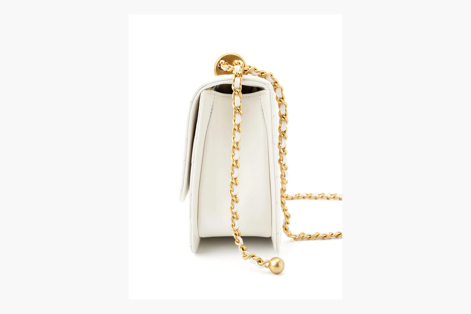 Chanel White Chain Flap Bag spreadsheet record photo showing white leather flap bag body, gold chain hardware, compact rectangular shape, side-view structure, and clean flap edge thumbnail 2