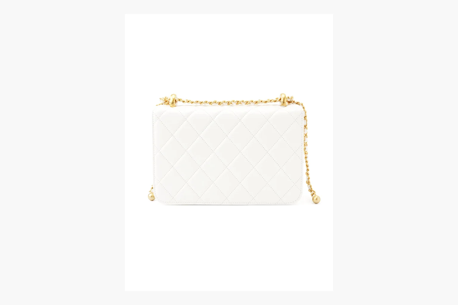 Chanel White Chain Flap Bag spreadsheet record photo showing white leather flap bag body, gold chain hardware, compact rectangular shape, side-view structure, and clean flap edge
