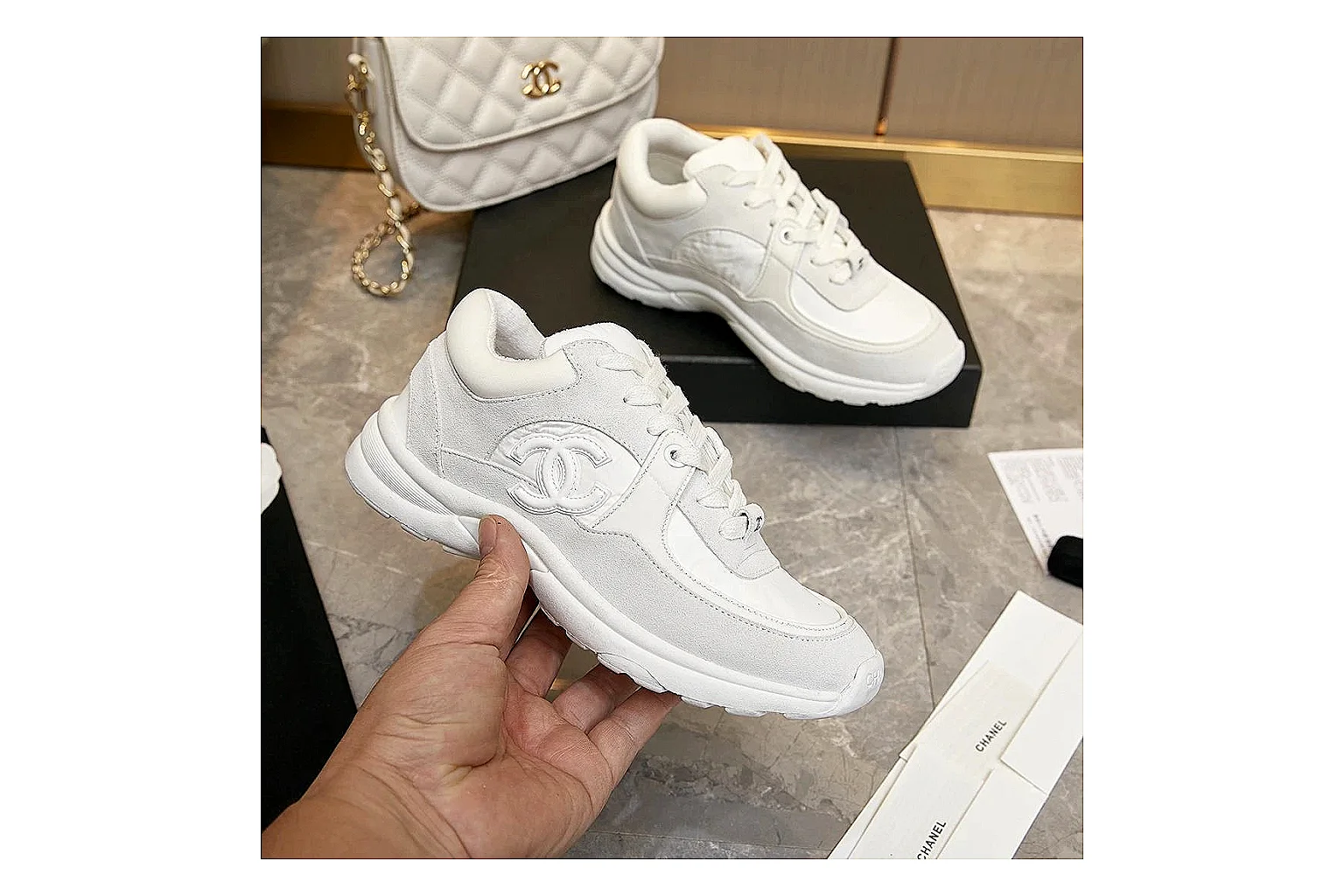 kakosheetbase.com Other White Chunky Runner 2807 white runner image