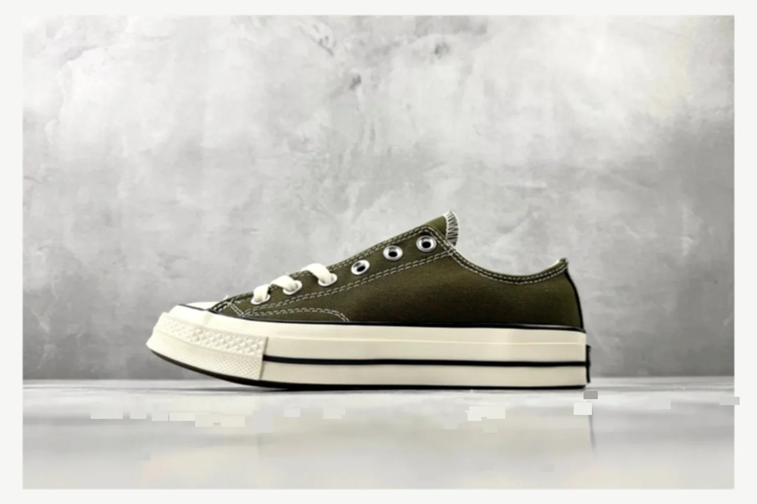 Converse Chuck 70 Olive Low Top spreadsheet record image SKU 1182167372