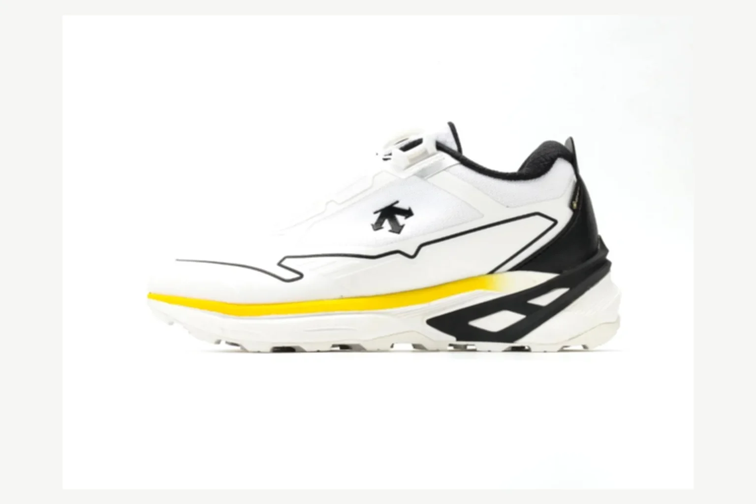 Descente Sport Runner Purple White Runner spreadsheet record image SKU 1182167221
