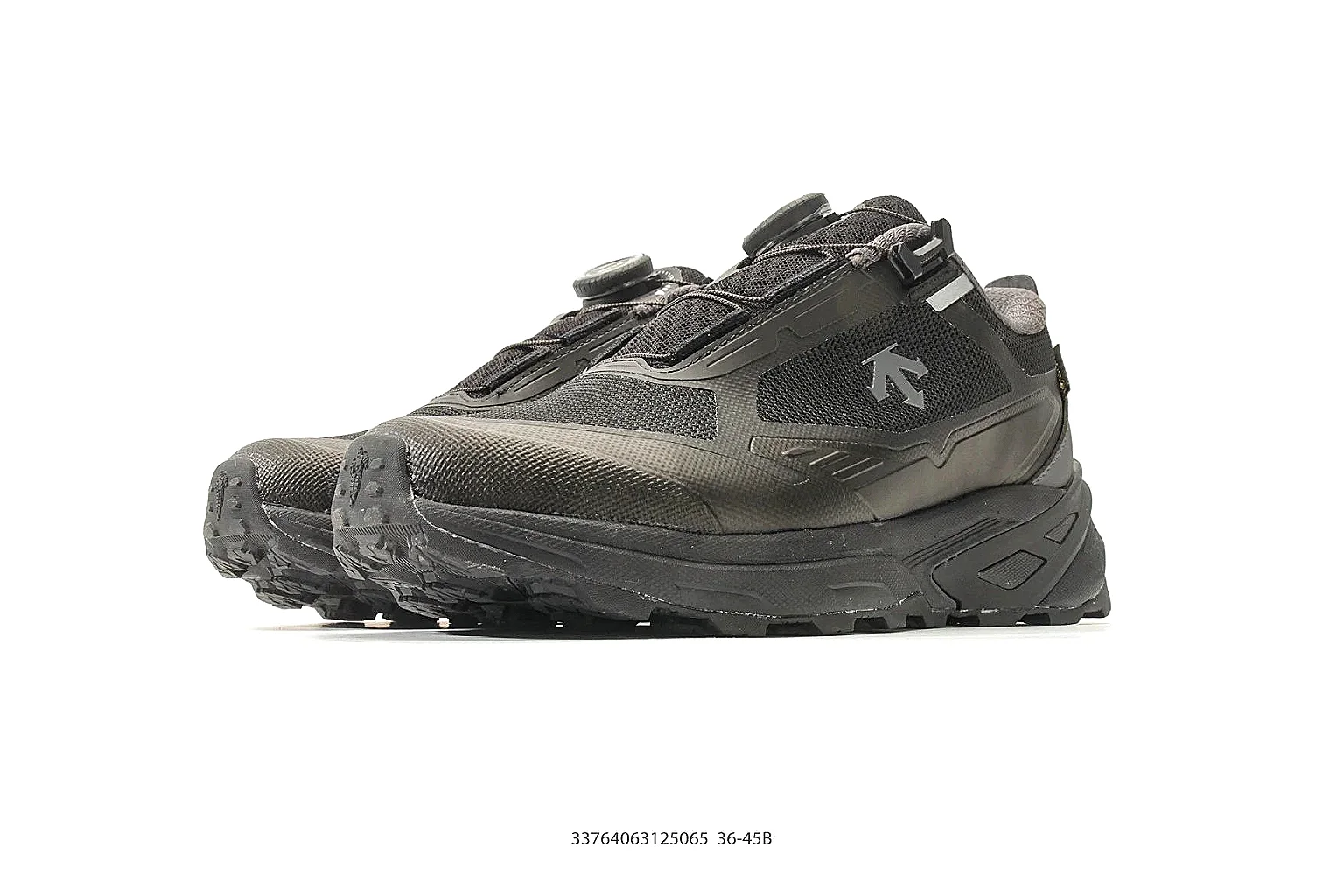 Descente Sport Style Mixed Sneakers spreadsheet record image SKU 1182167235