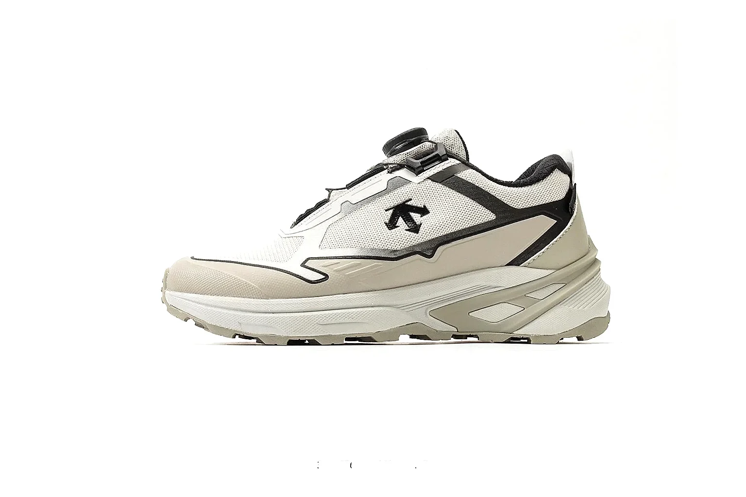 Descente Sport Style Mixed Sneakers spreadsheet record image SKU 1182167243