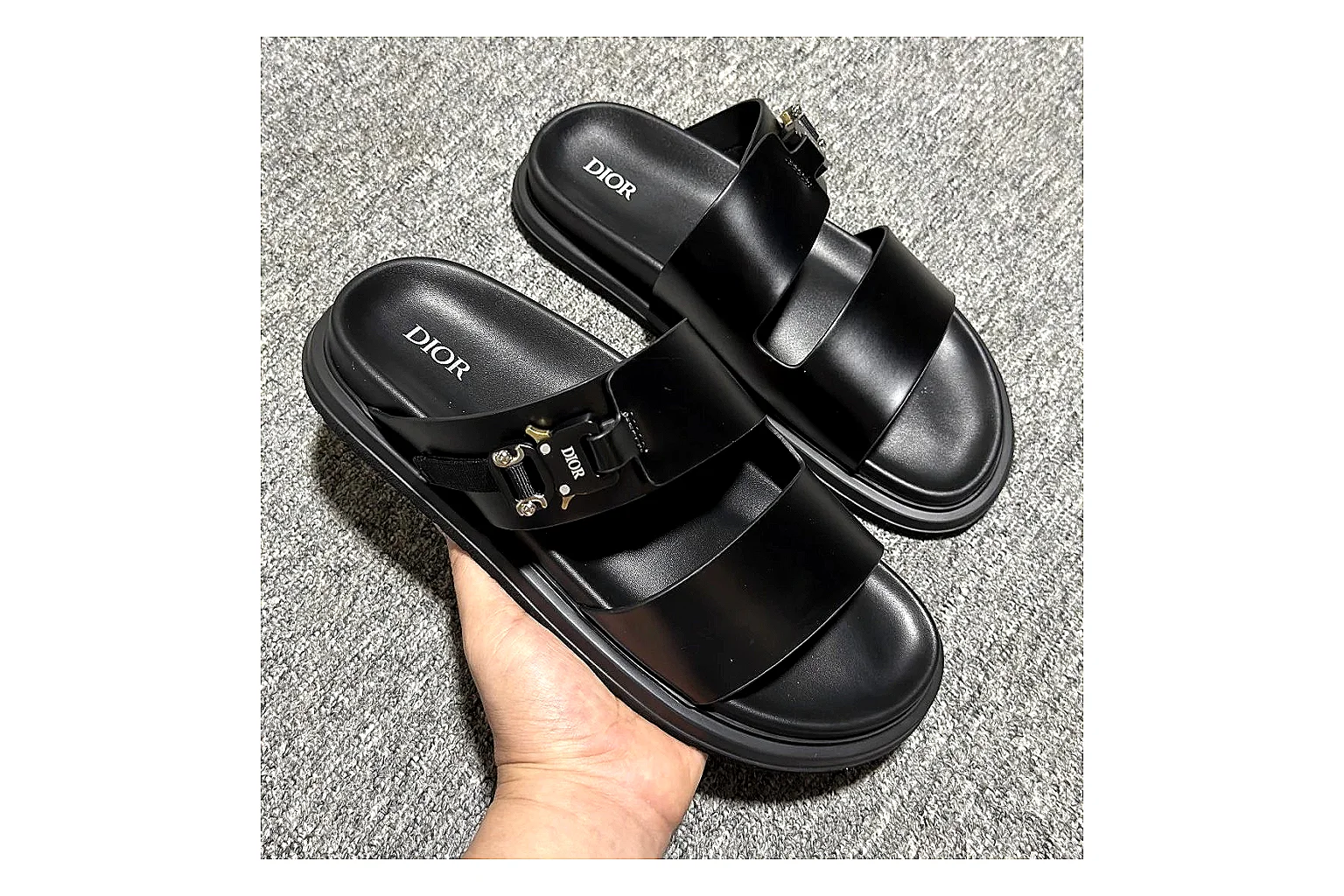 Dior Oblique Black Buckle Slide Sheetbase record image with black oblique buckle slide with mixed upper and slide shape thumbnail 2