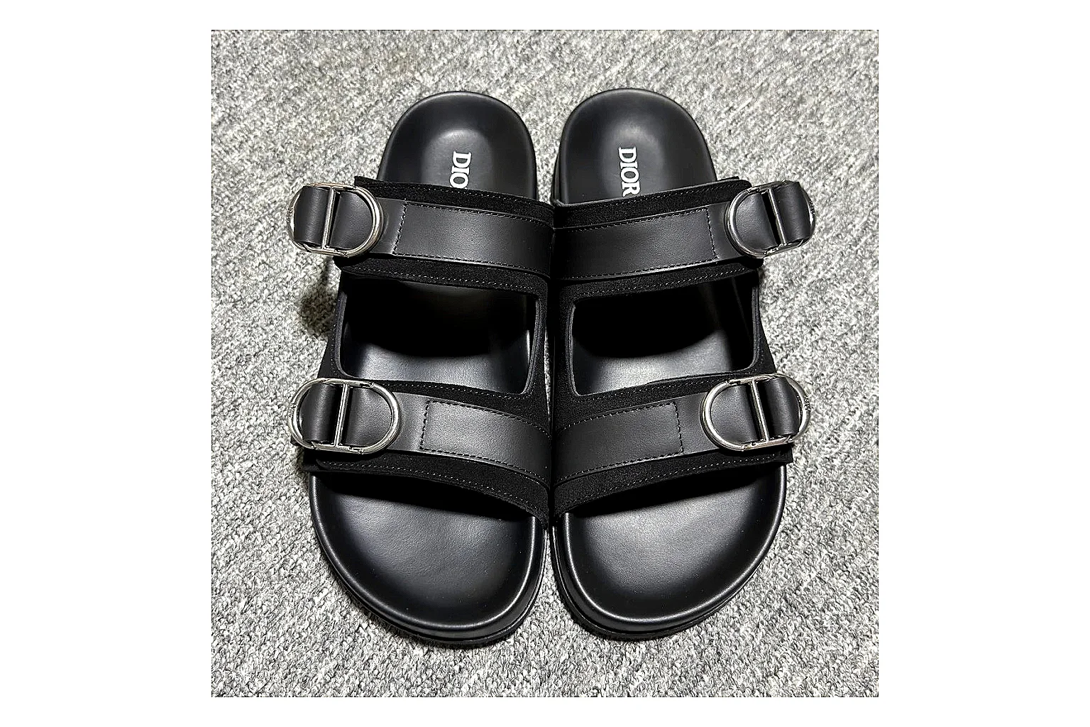 Dior Oblique Black Buckle Slide Sheetbase record image with black oblique buckle slide with mixed upper and slide shape