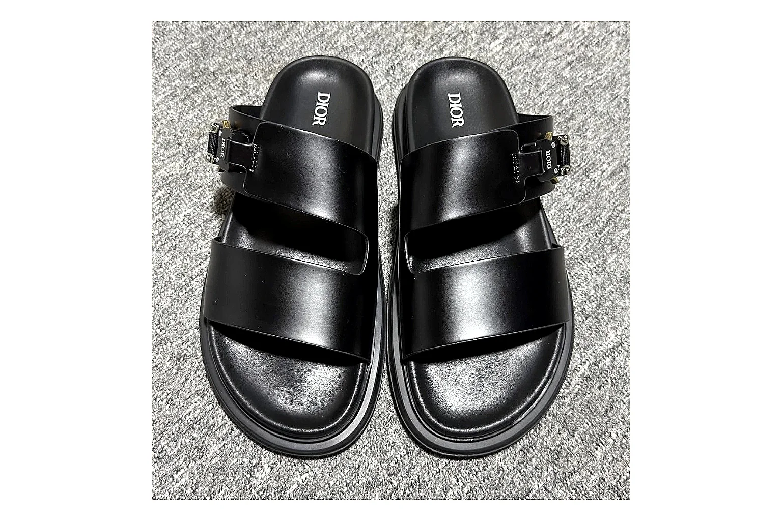 Dior Oblique Black Buckle Slide Sheetbase record image with black oblique buckle slide with mixed upper and slide shape thumbnail 6