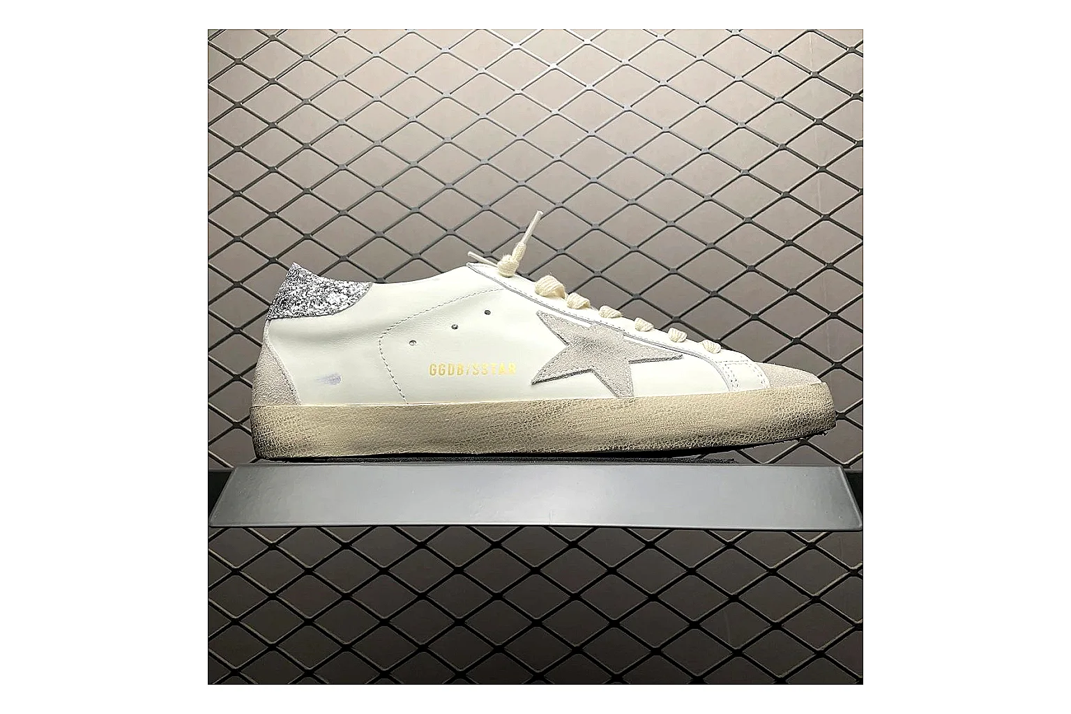 Golden Goose Super-Star White Silver Sheetbase record image with white silver gold super-star distressed low-top with mixed upper and low top shape thumbnail 5