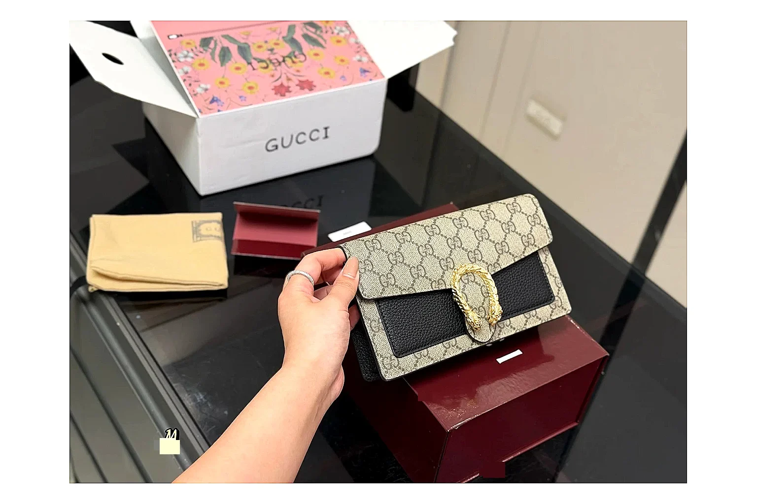 Gucci Wallet Set Beige Multi spreadsheet record photo showing beige coated-canvas wallet pieces, multi accessory layout, compact luxury shape, and neat hardware details