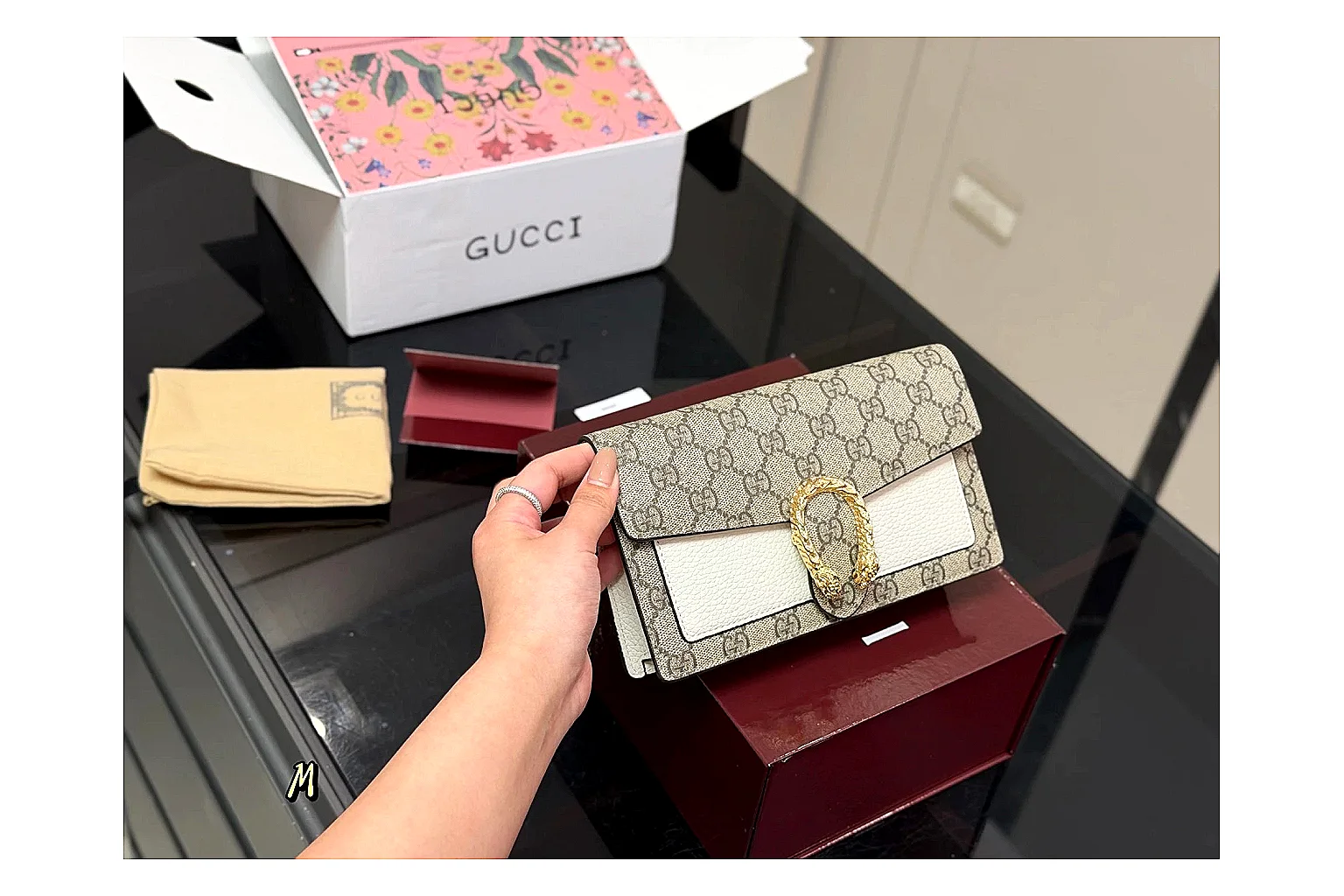 Gucci Wallet Set Beige Multi spreadsheet record photo showing beige coated-canvas wallet pieces, multi accessory layout, compact luxury shape, and neat hardware details thumbnail 3