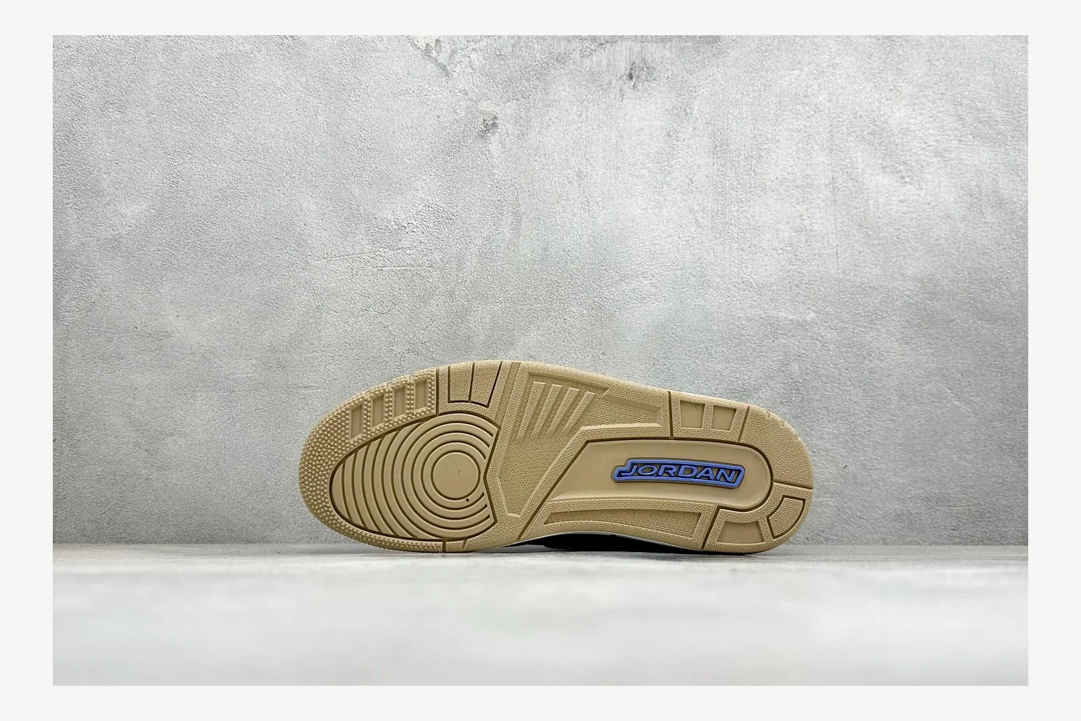 Jordan Air Jordan 4 Blue Sneaker Sheetbase record image with white blue air jordan 4 retro with mixed-material upper and low-profile shape thumbnail 3