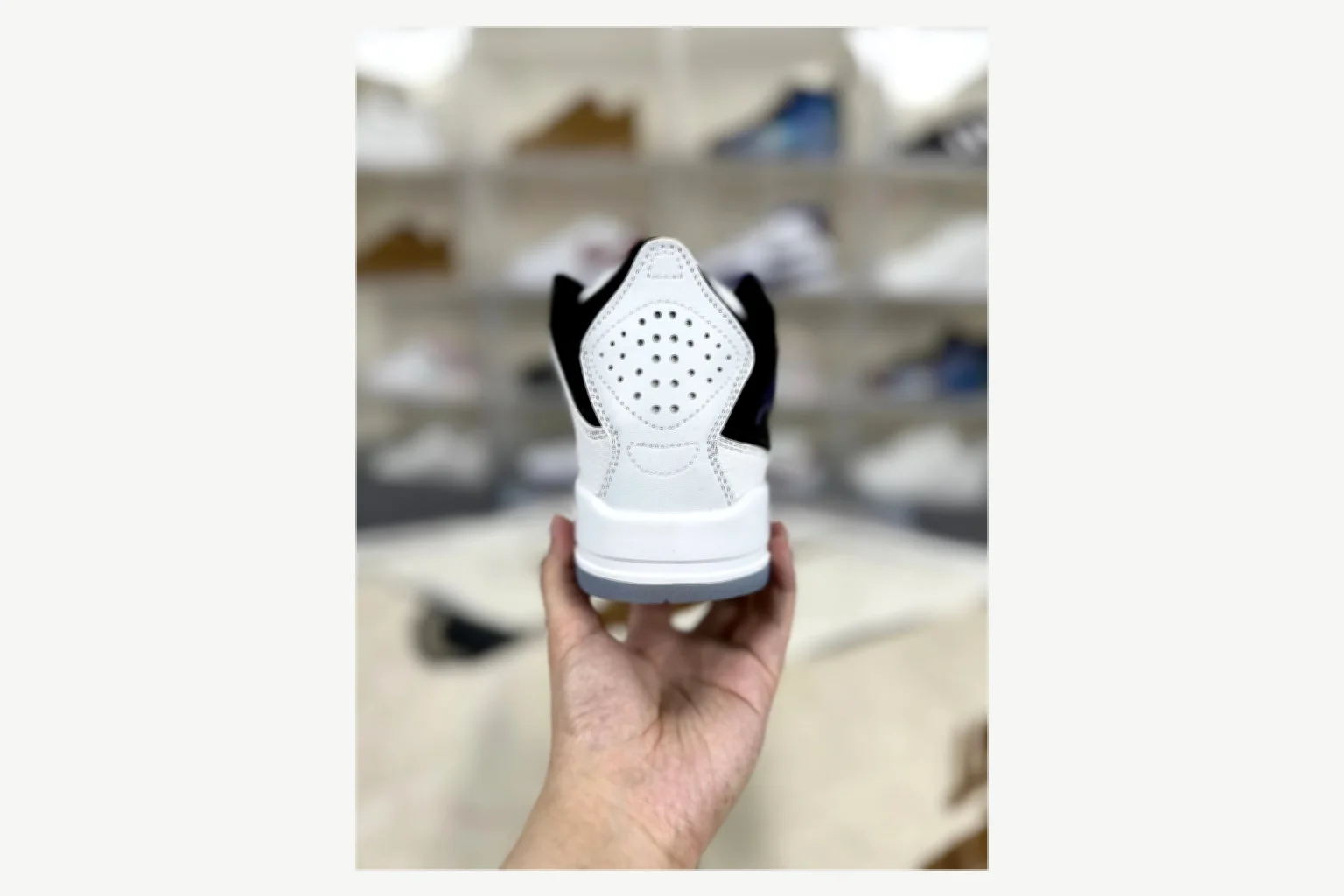 Jordan Courtside 23 Gray Blue Mid Top spreadsheet record image SKU 1194924534 thumbnail 3