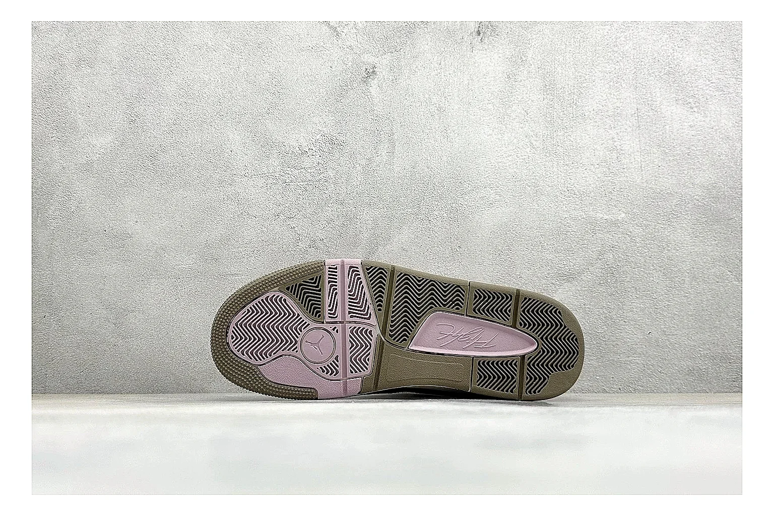 Jordan Flight Purple Suede spreadsheet record photo showing purple suede upper, low court silhouette, cream sole, and soft retro basketball styling