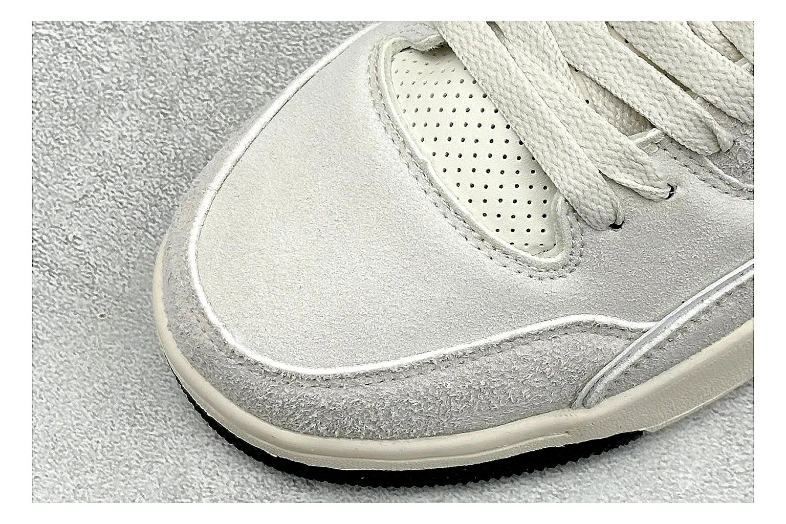Jordan Flight White spreadsheet record photo showing white low court upper, cream sole, simple Jordan styling, and soft retro basketball profile thumbnail 5