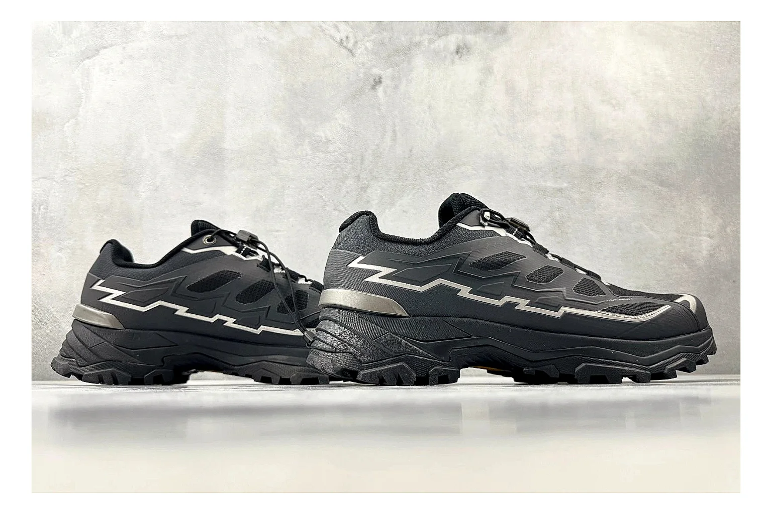 Kailas Fuga Black Vibram spreadsheet record photo showing black trail upper, Vibram outsole, reinforced overlays, and rugged outdoor running shape thumbnail 3
