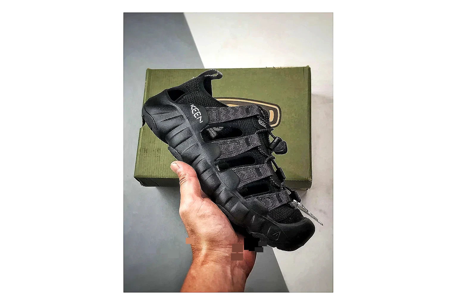 KEEN Jasper Sandal Black spreadsheet record photo showing black suede-mesh upper, outdoor sandal shape, protective toe area, and trail-casual sole