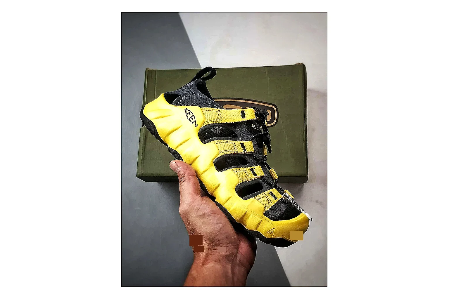 KEEN Jasper Sandal Yellow Black spreadsheet record photo showing yellow black suede-mesh upper, protective sandal structure, outdoor toe coverage, and rugged sole