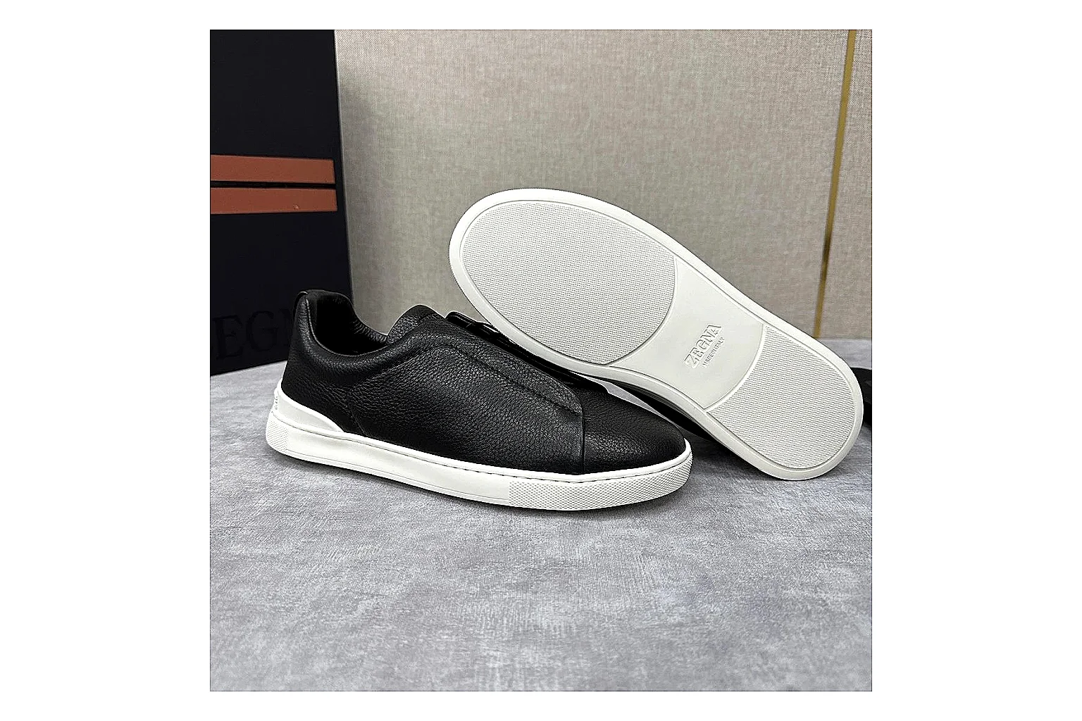 kakosheetbase.com Navy Leather Loafer Loafer spreadsheet record six-photo gallery