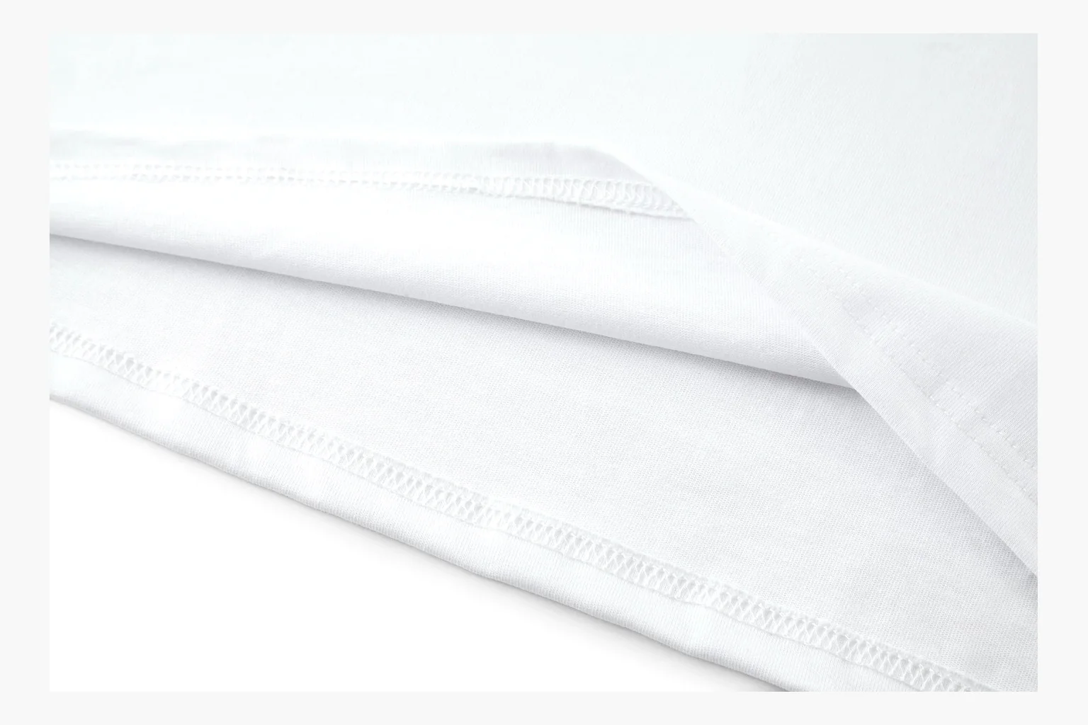 White LV raffia logo tee spreadsheet product record thumbnail 5