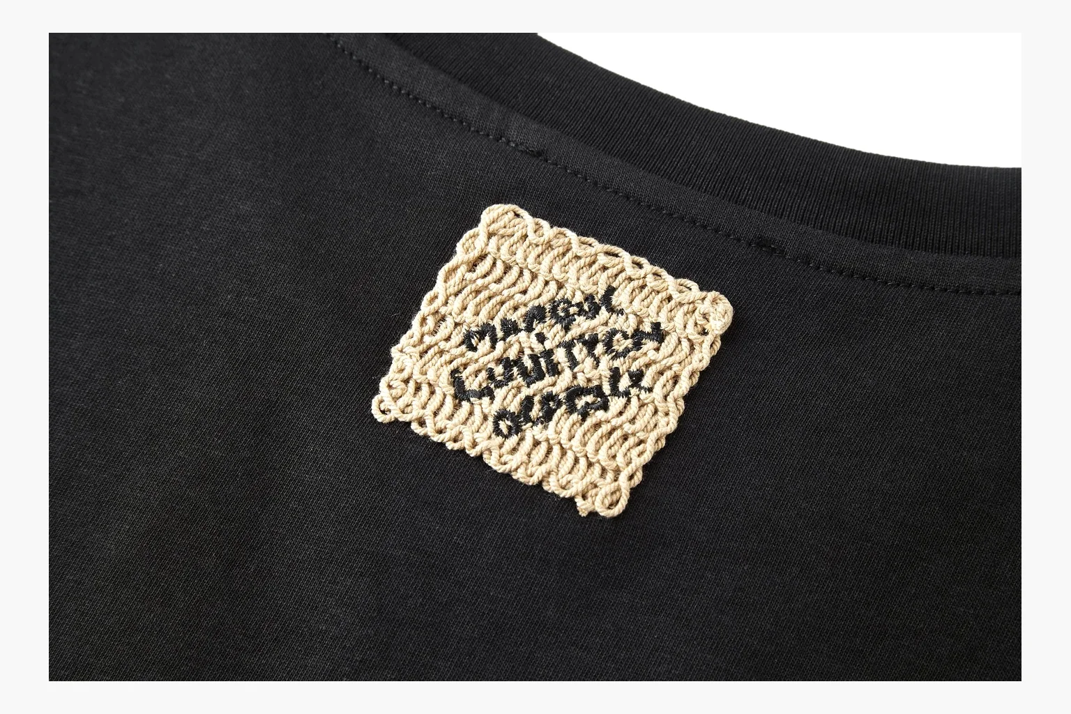 Black LV raffia logo tee spreadsheet record image thumbnail 2