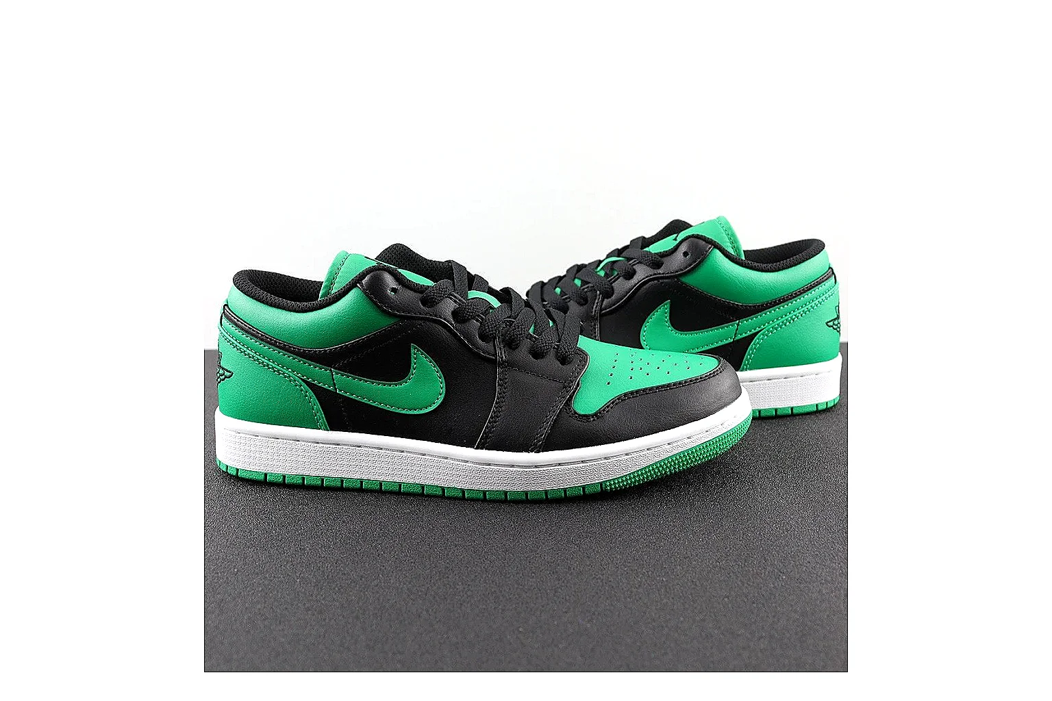 kakosheetbase.com Black Gray Low Top Runner Low Top spreadsheet record six-photo gallery thumbnail 6