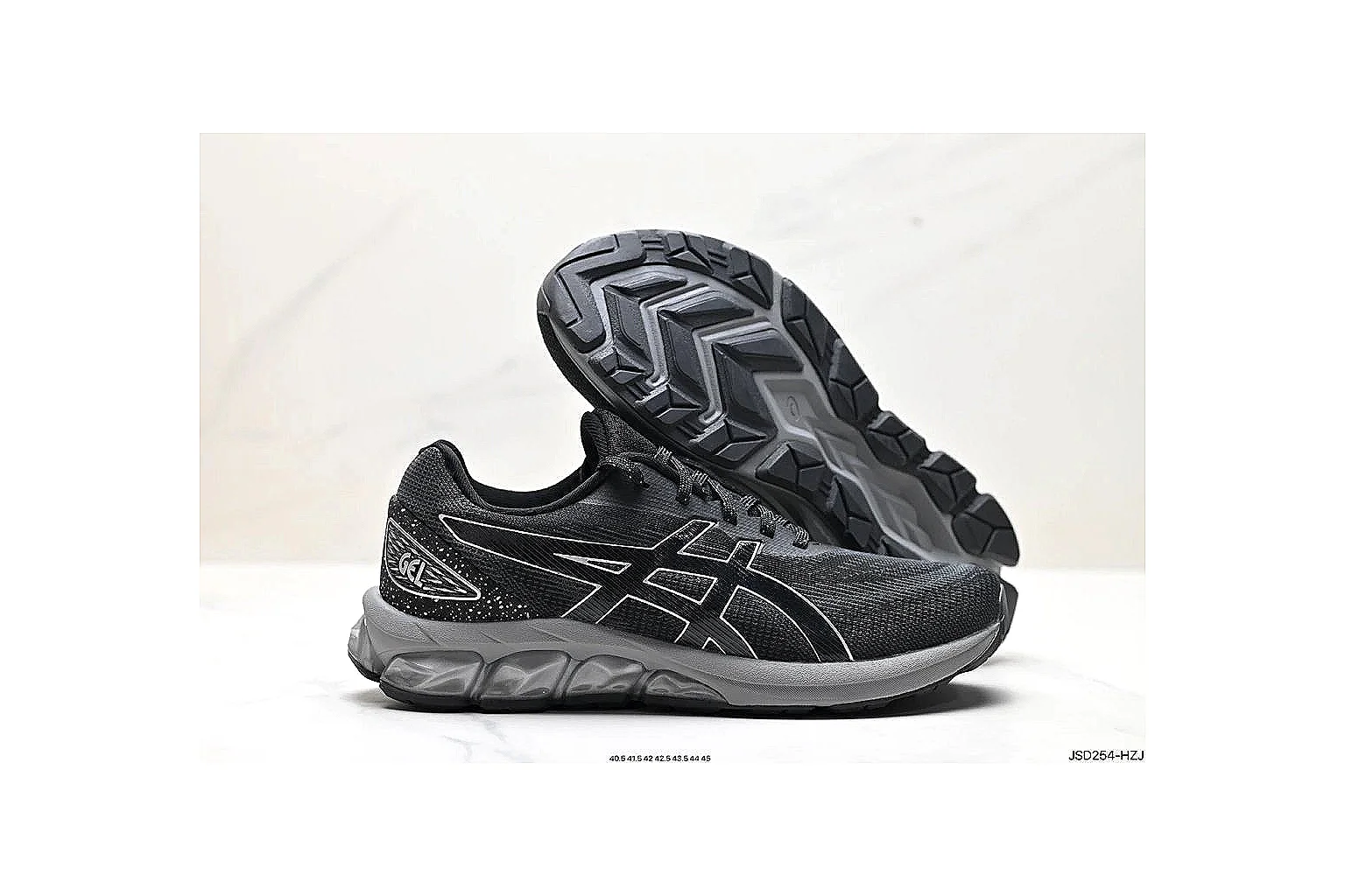 kakosheetbase.com Black White Low Top Runner Low Top spreadsheet record six-photo gallery