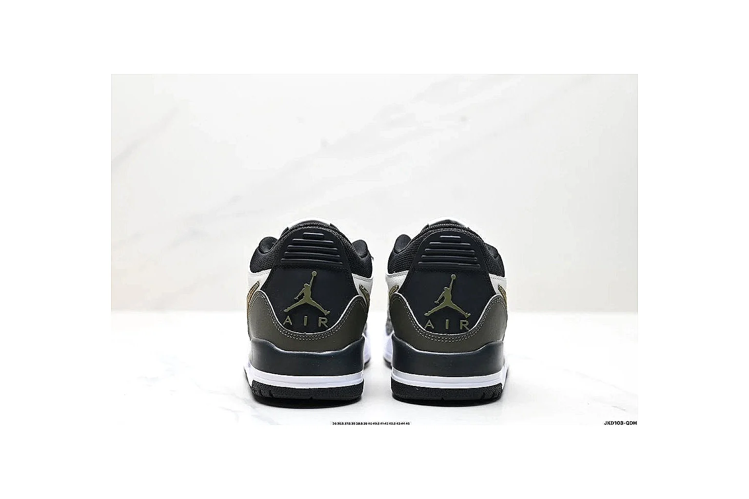 kakosheetbase.com Black White Low Top Runner Low Top spreadsheet record six-photo gallery thumbnail 5