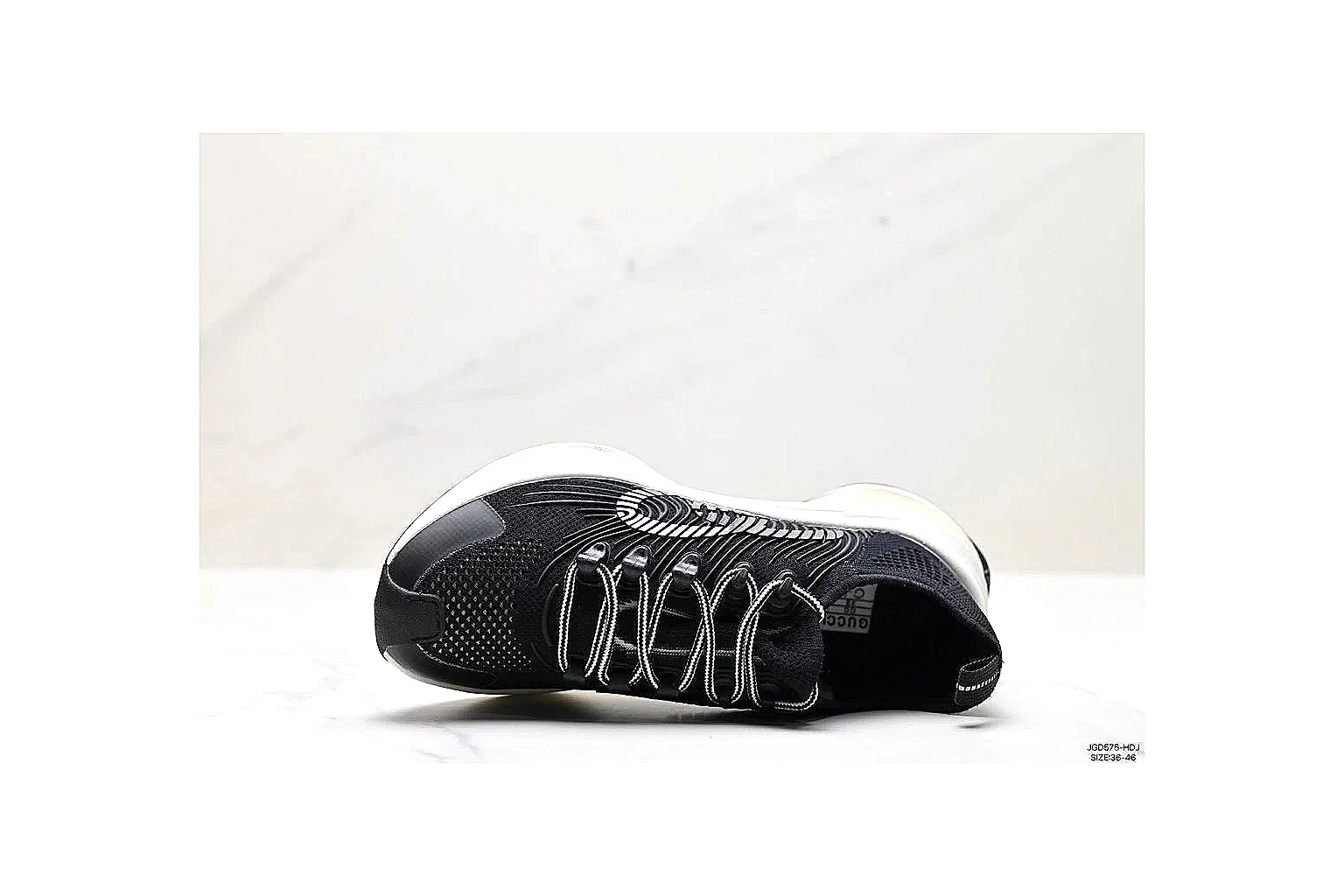 kakosheetbase.com Black White Low Top Runner Low Top spreadsheet record six-photo gallery thumbnail 6