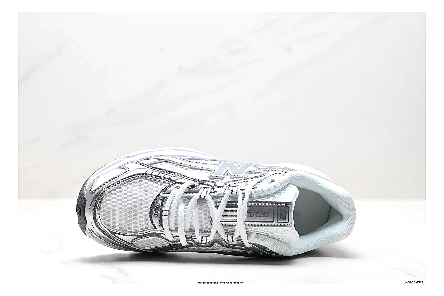 kakosheetbase.com White Silver Low Top Runner Low Top spreadsheet record six-photo gallery thumbnail 6