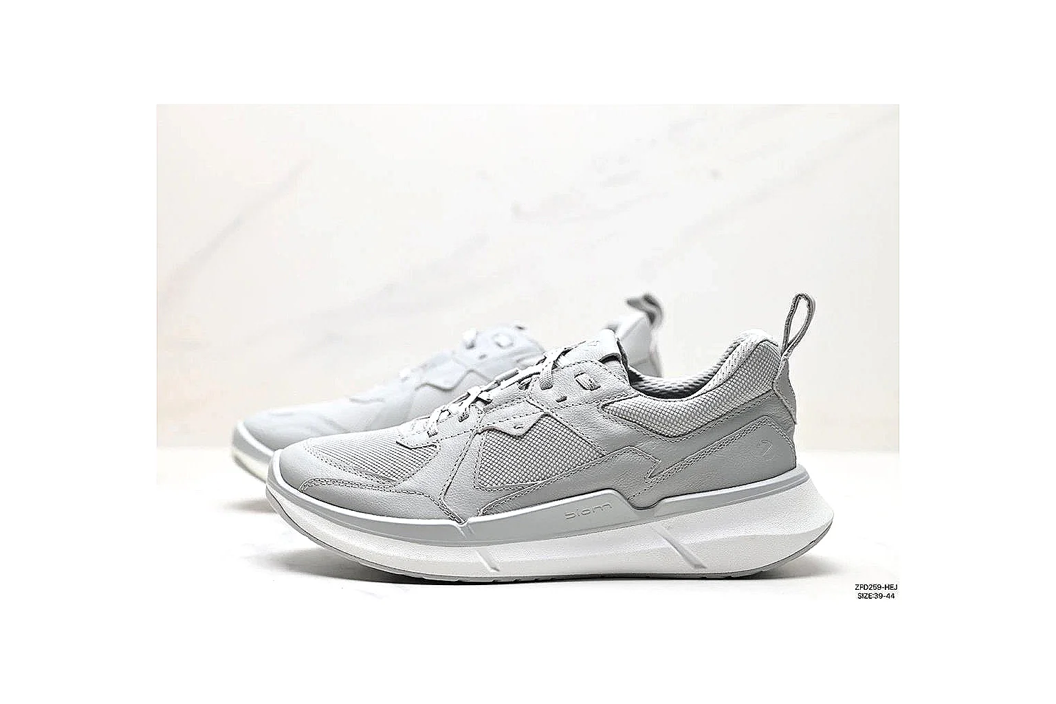 kakosheetbase.com White Silver Low Top Runner Low Top spreadsheet record six-photo gallery thumbnail 4
