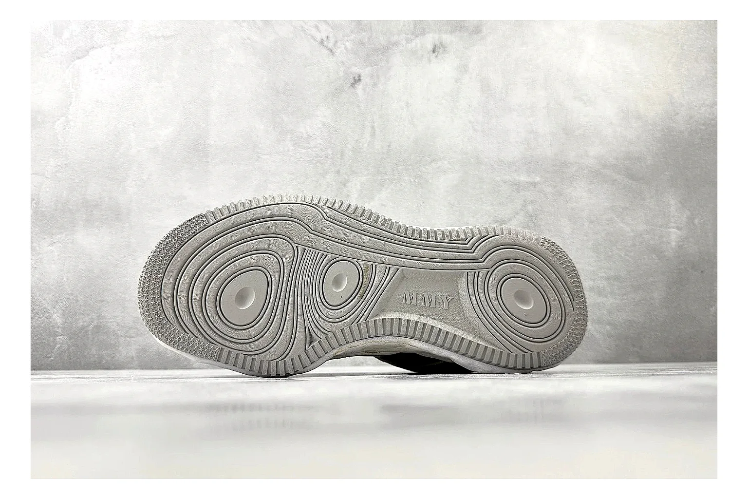 Maison Mihara Yasuhiro Blakey Black Distressed spreadsheet record photo showing black distressed canvas upper, warped sculpted white sole, low lace profile, and worn texture
