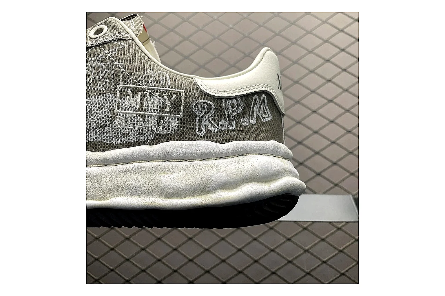 Maison Mihara Yasuhiro Blakey Grey Sheetbase record image with white grey blakey distressed low-top with canvas upper and low top shape thumbnail 5