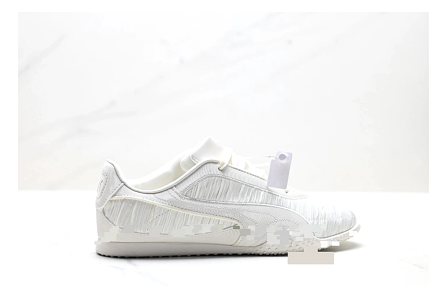 kakosheetbase.com White Minimal Low Low Top spreadsheet record six-photo gallery thumbnail 2
