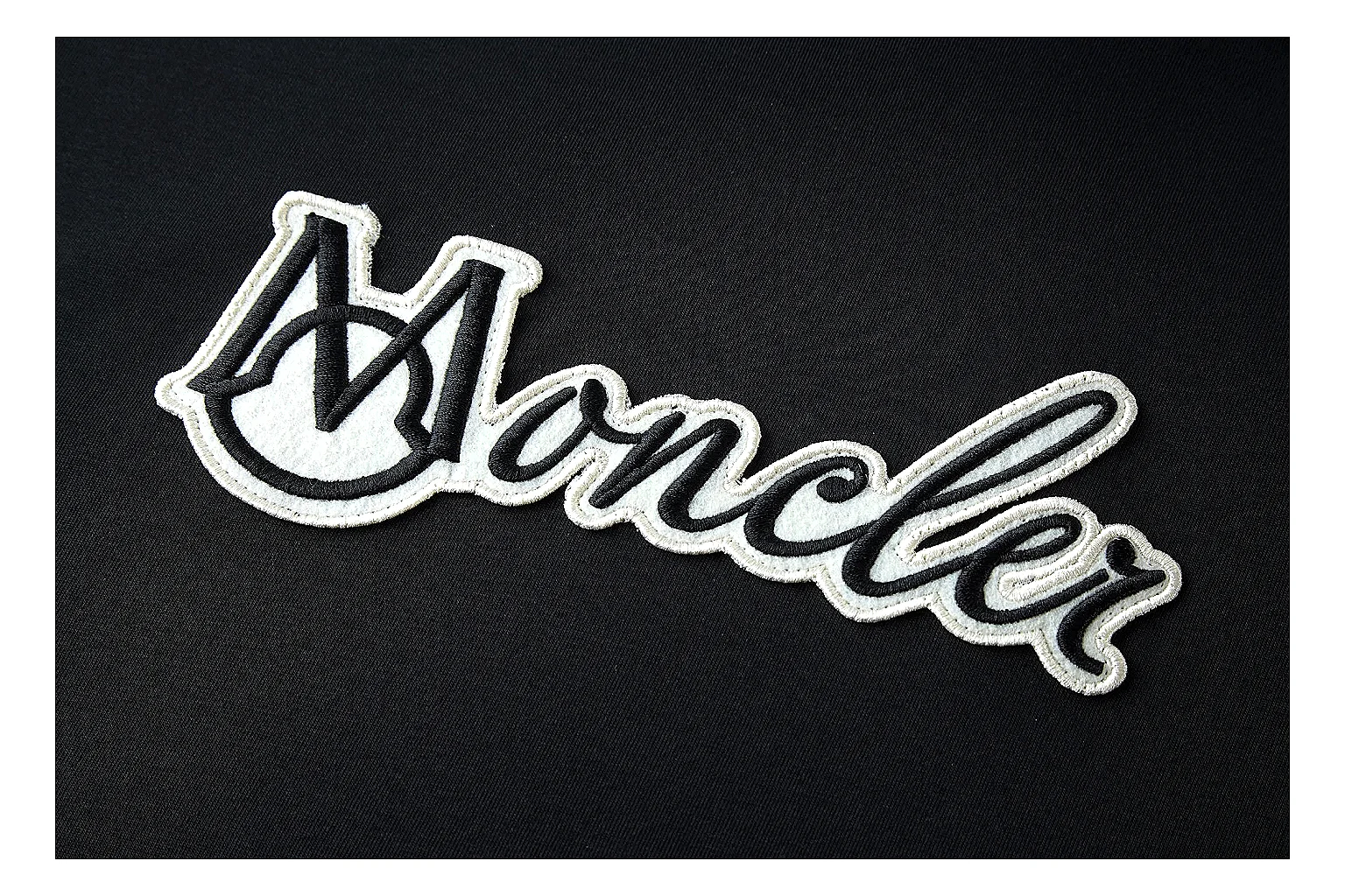 kakosheetbase.com Moncler Black Logo Tee 0946 Black short-sleeve-tee product image thumbnail 3