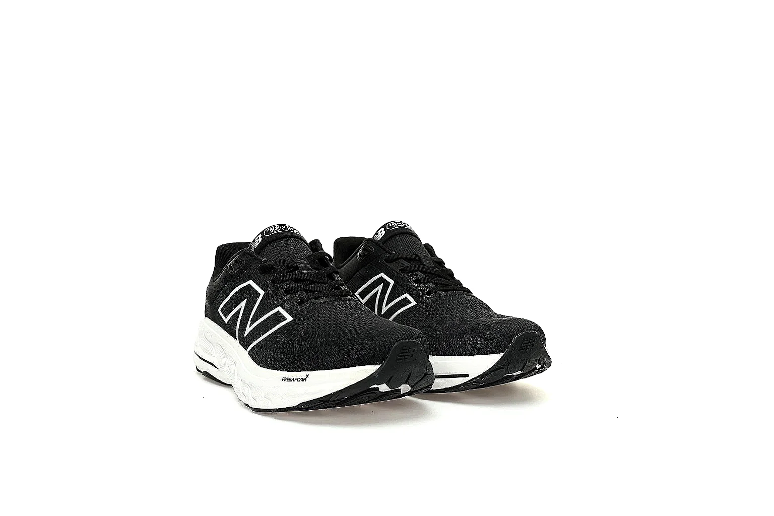 Kako Sheetbase record image for New Balance Black White Runner Sneaker thumbnail 5